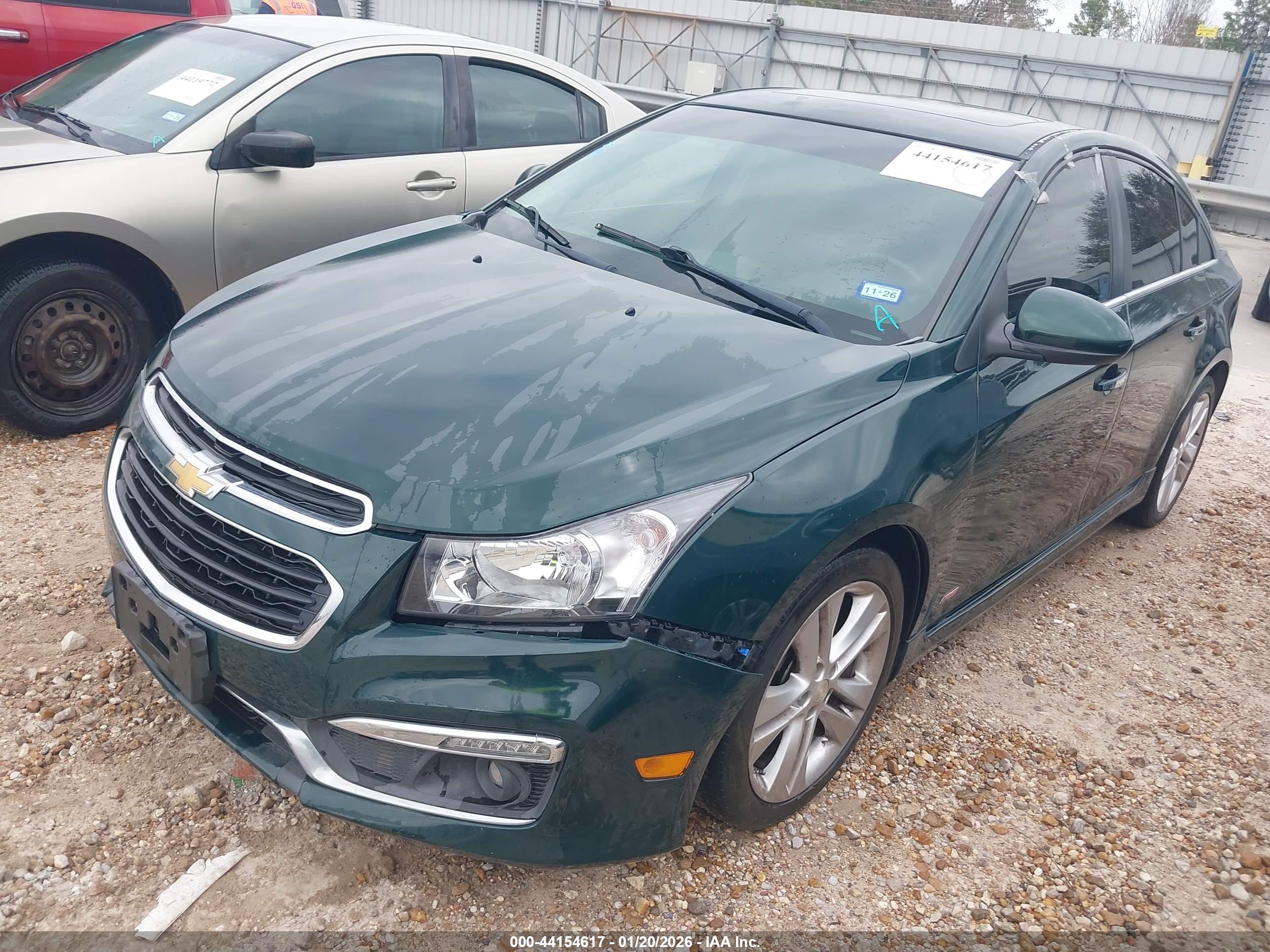 CHEVROLET CRUZE image 2