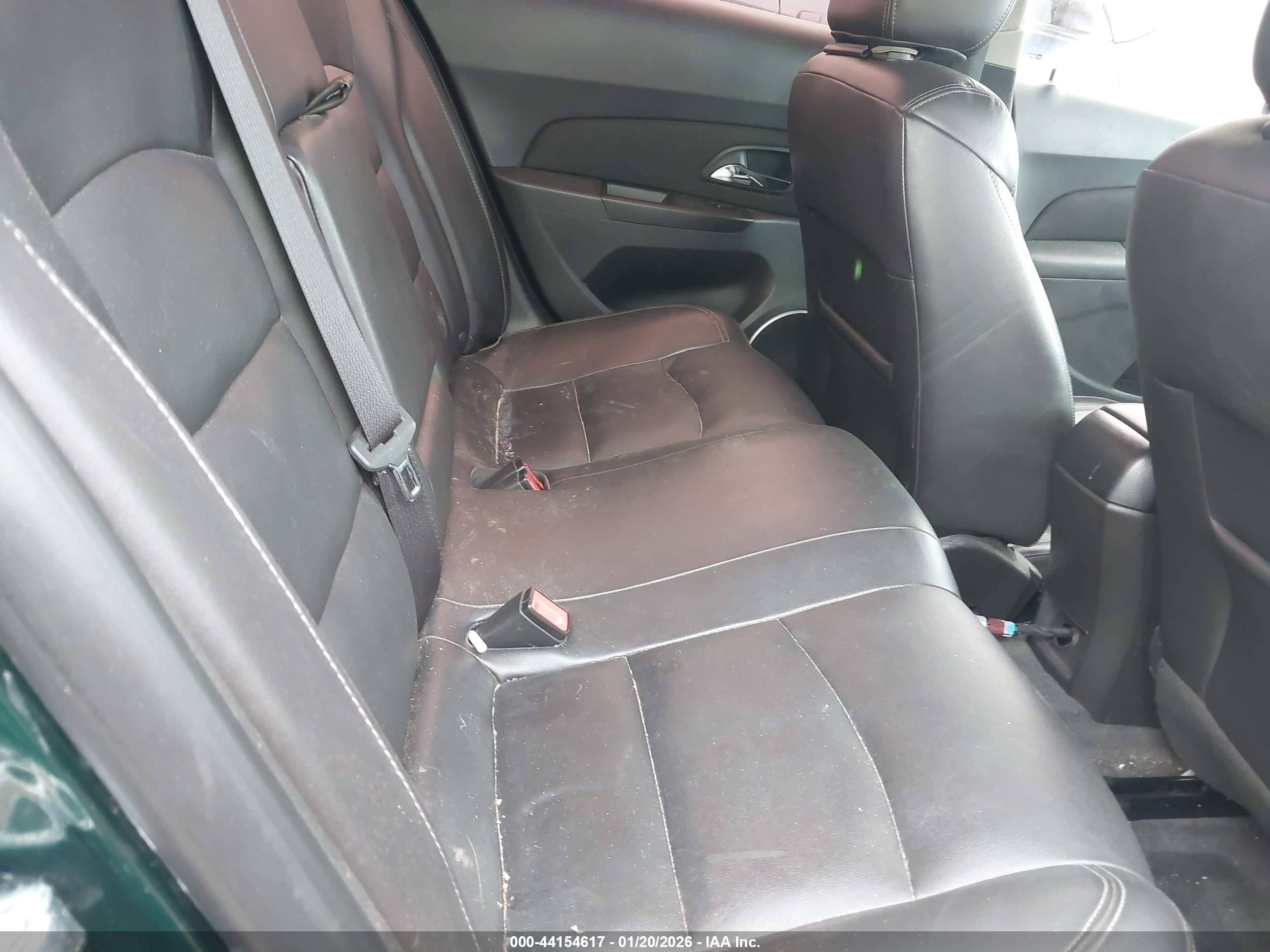 CHEVROLET CRUZE image 8