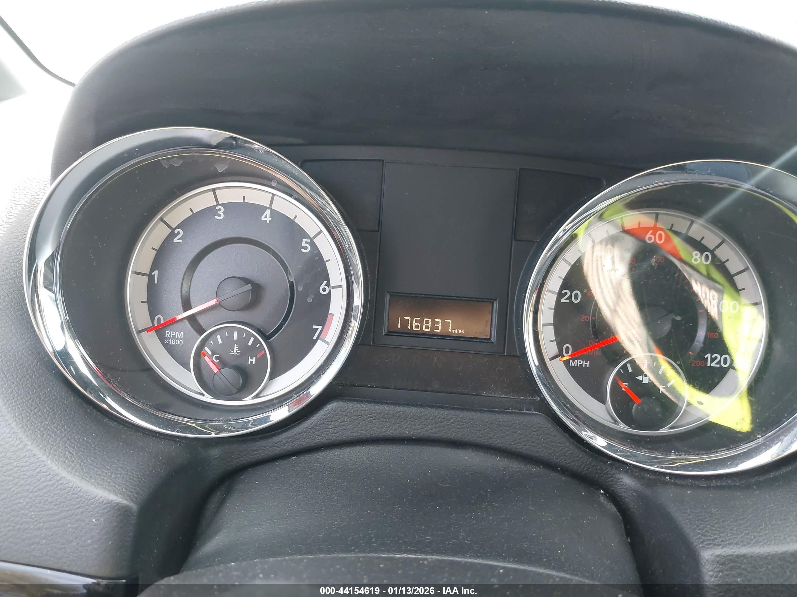 DODGE GRAND image 7
