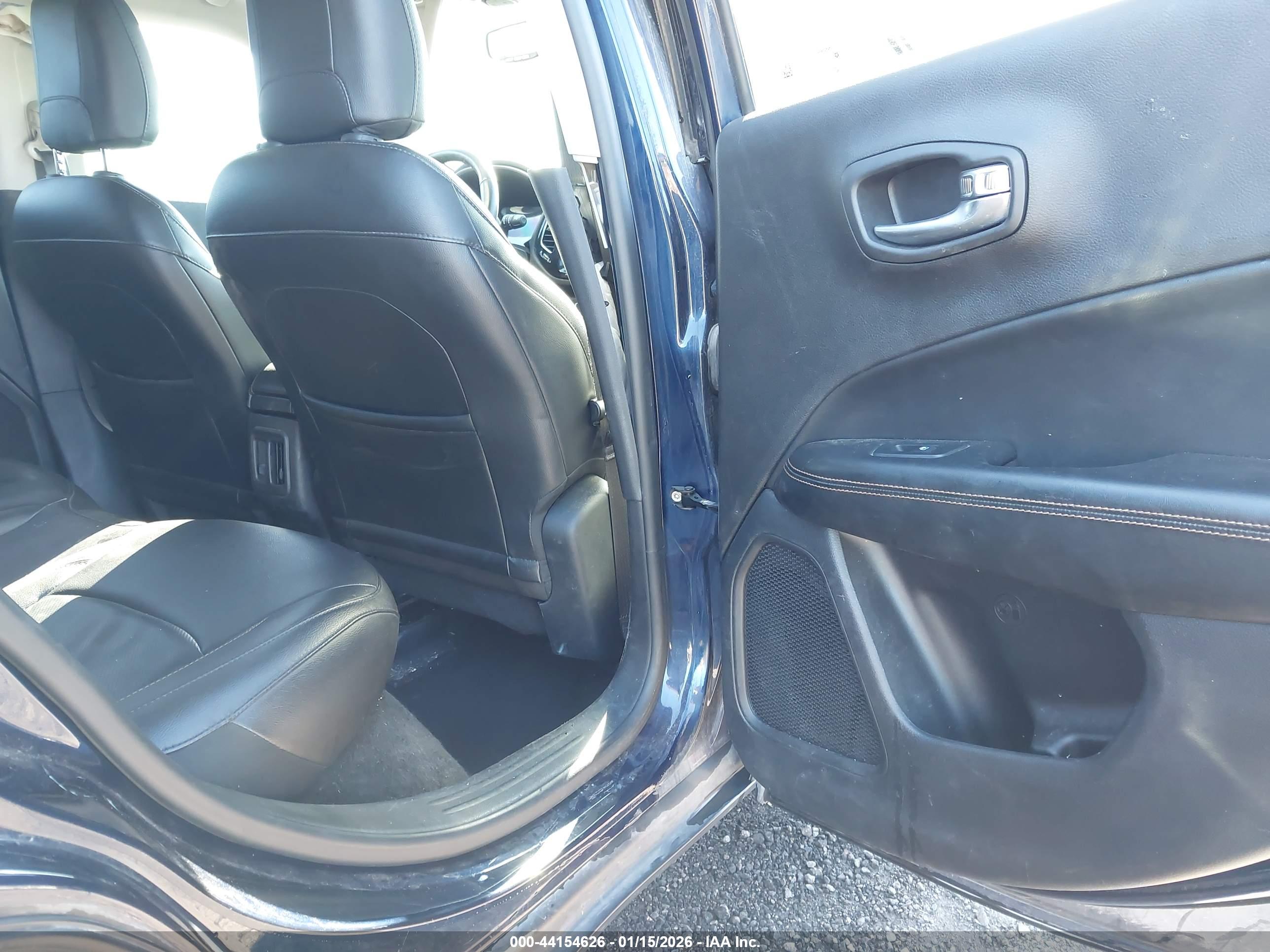 JEEP COMPASS image 8