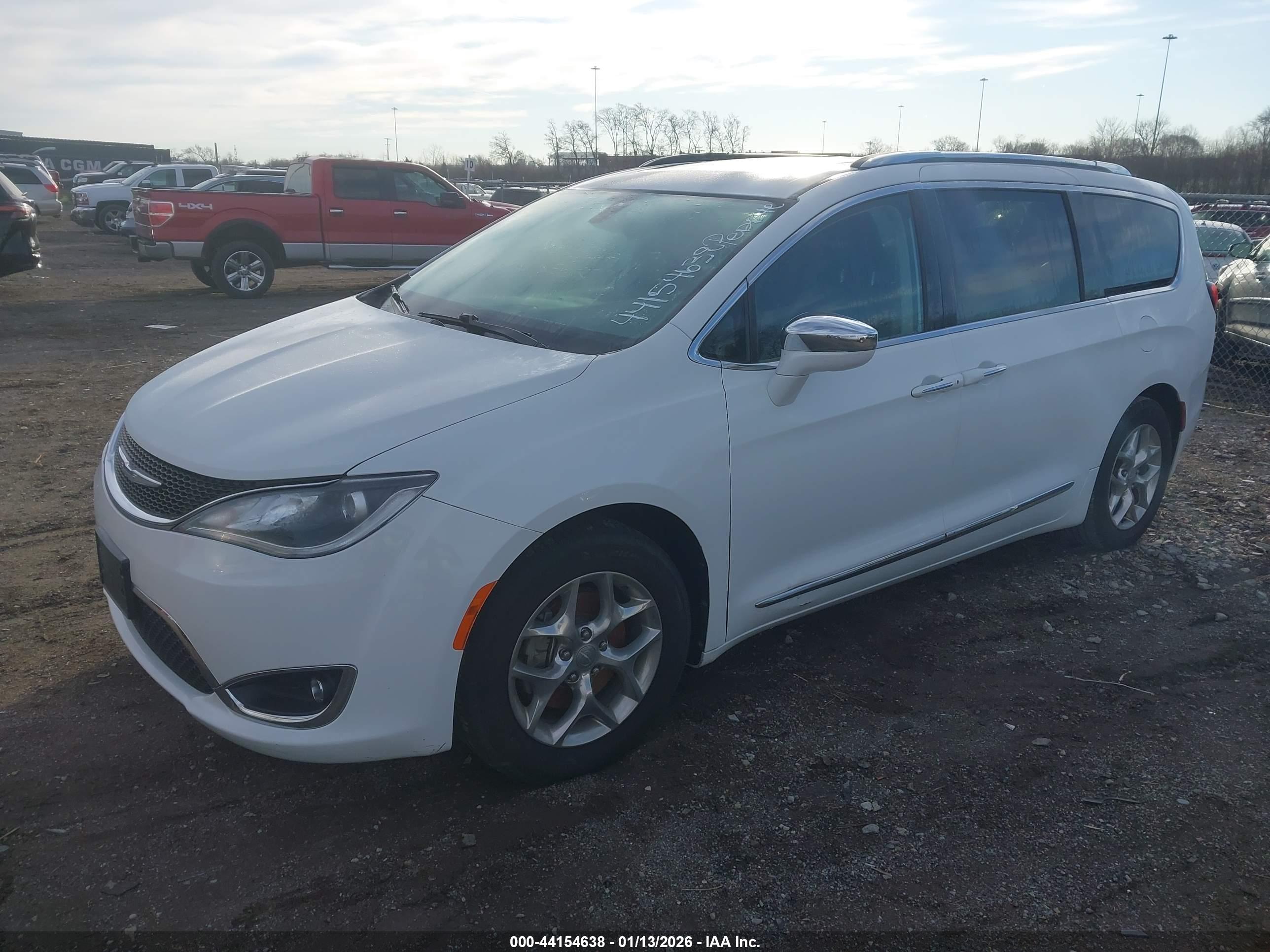 CHRYSLER PACIFICA image 2