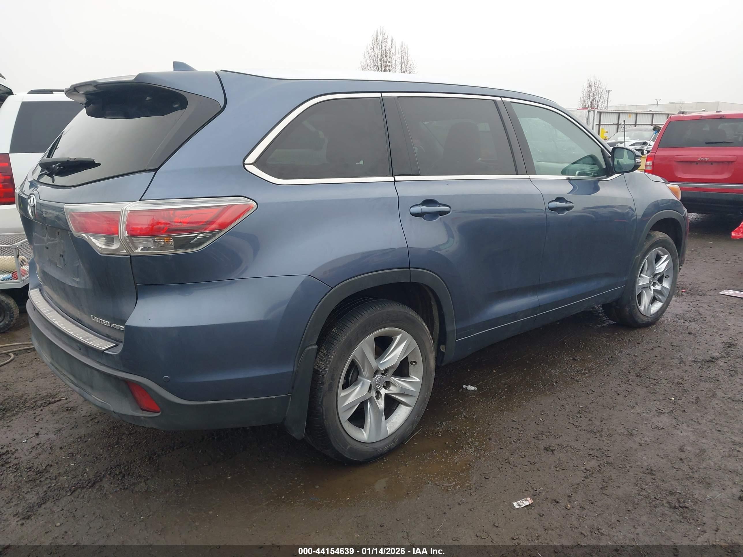 TOYOTA HIGHLANDER image 4