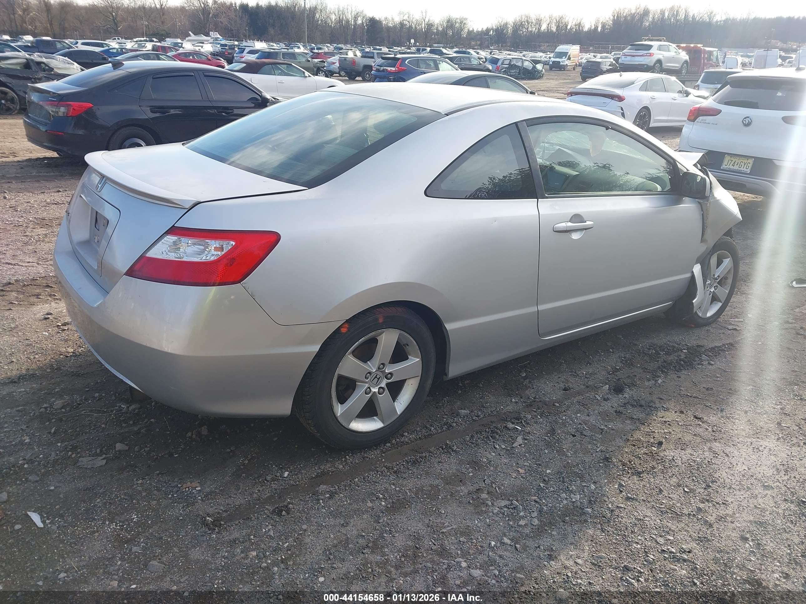 HONDA CIVIC image 4