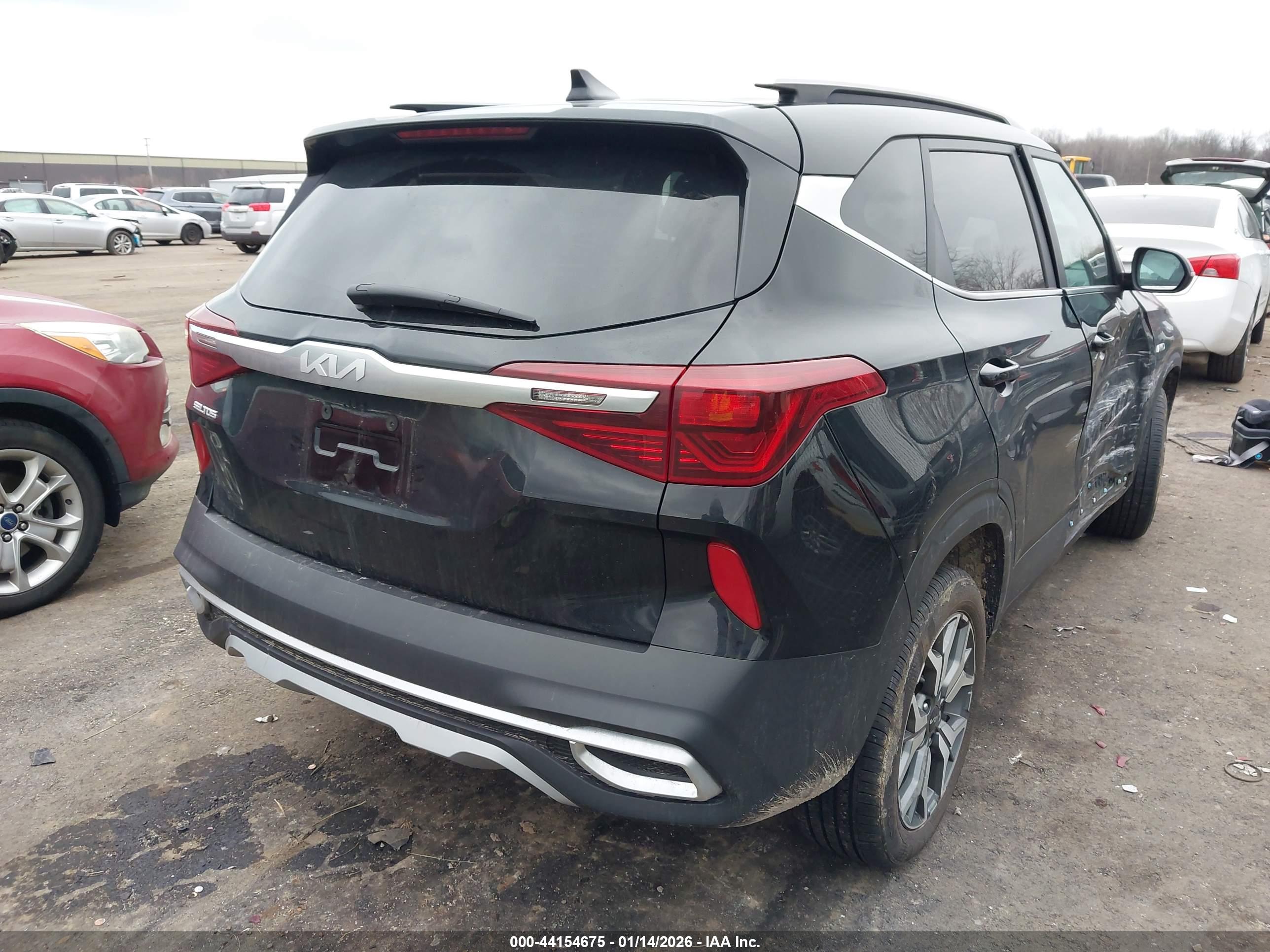 KIA SELTOS image 4