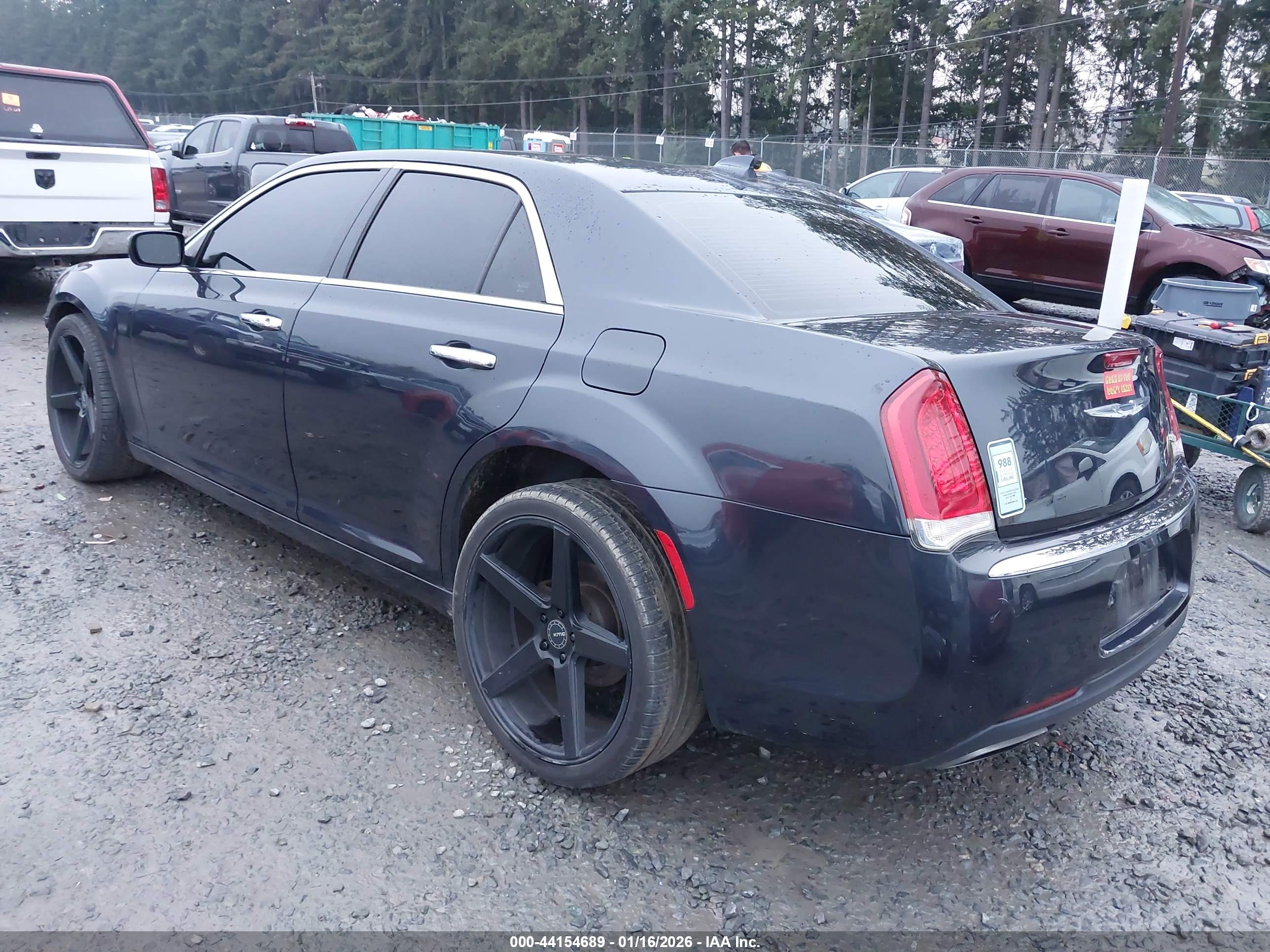 CHRYSLER 300C image 3