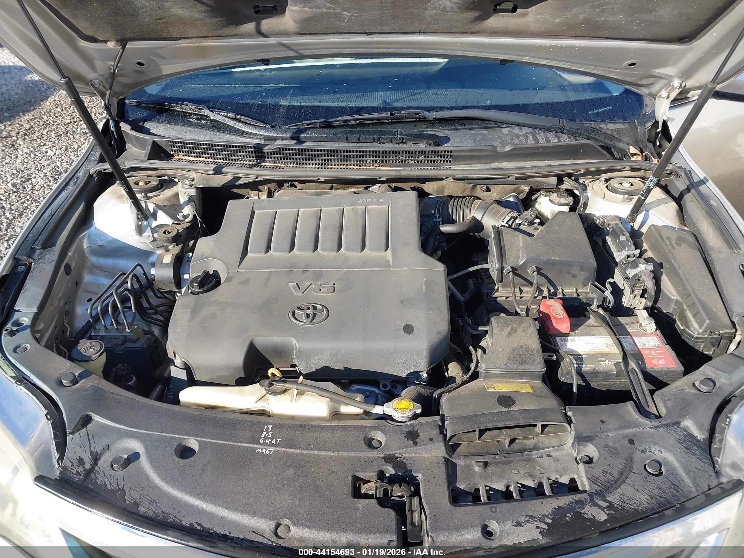 TOYOTA AVALON image 10