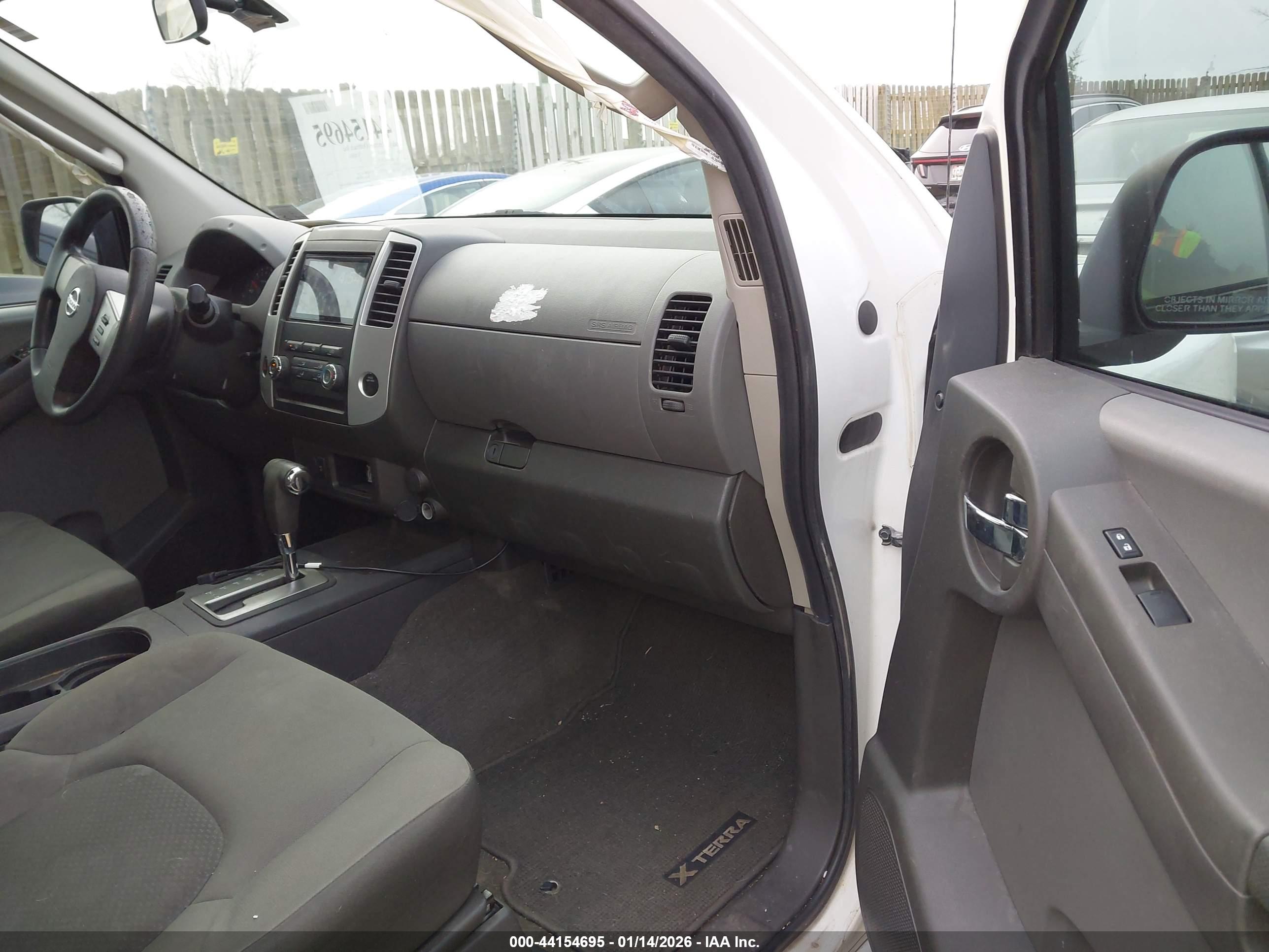 NISSAN XTERRA image 5
