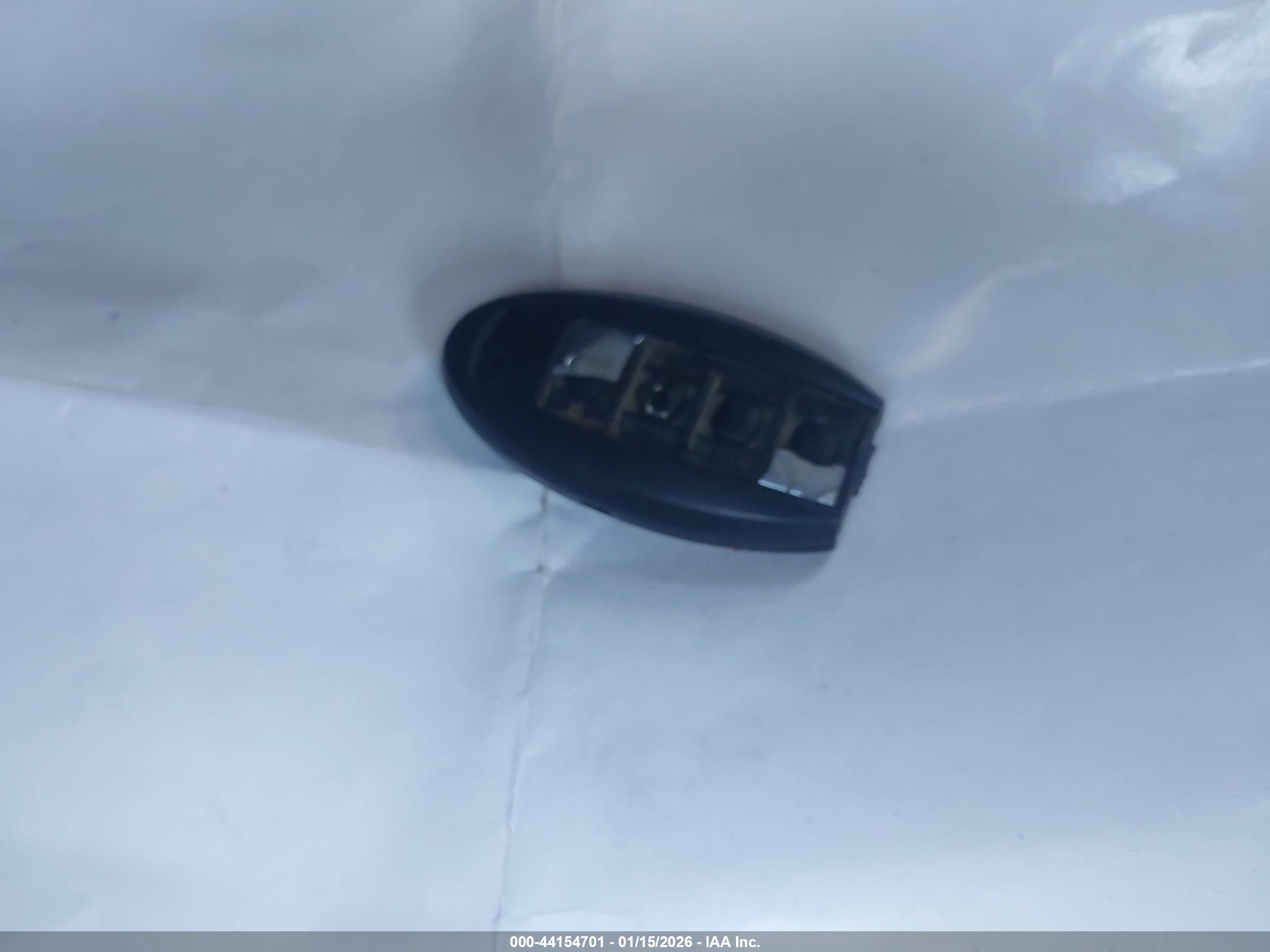 INFINITI G37 image 11