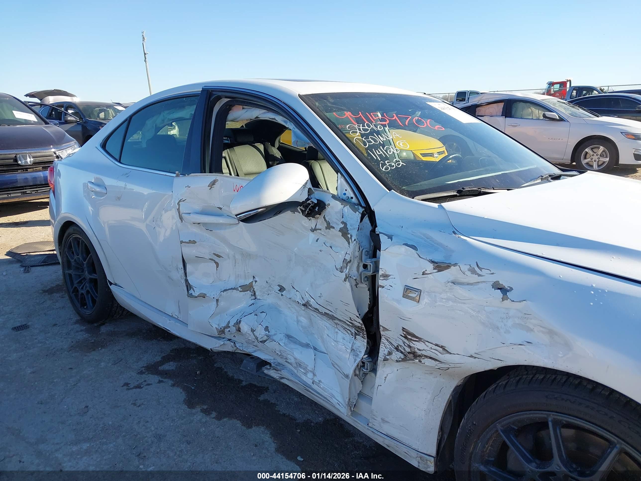 LEXUS IS image 6