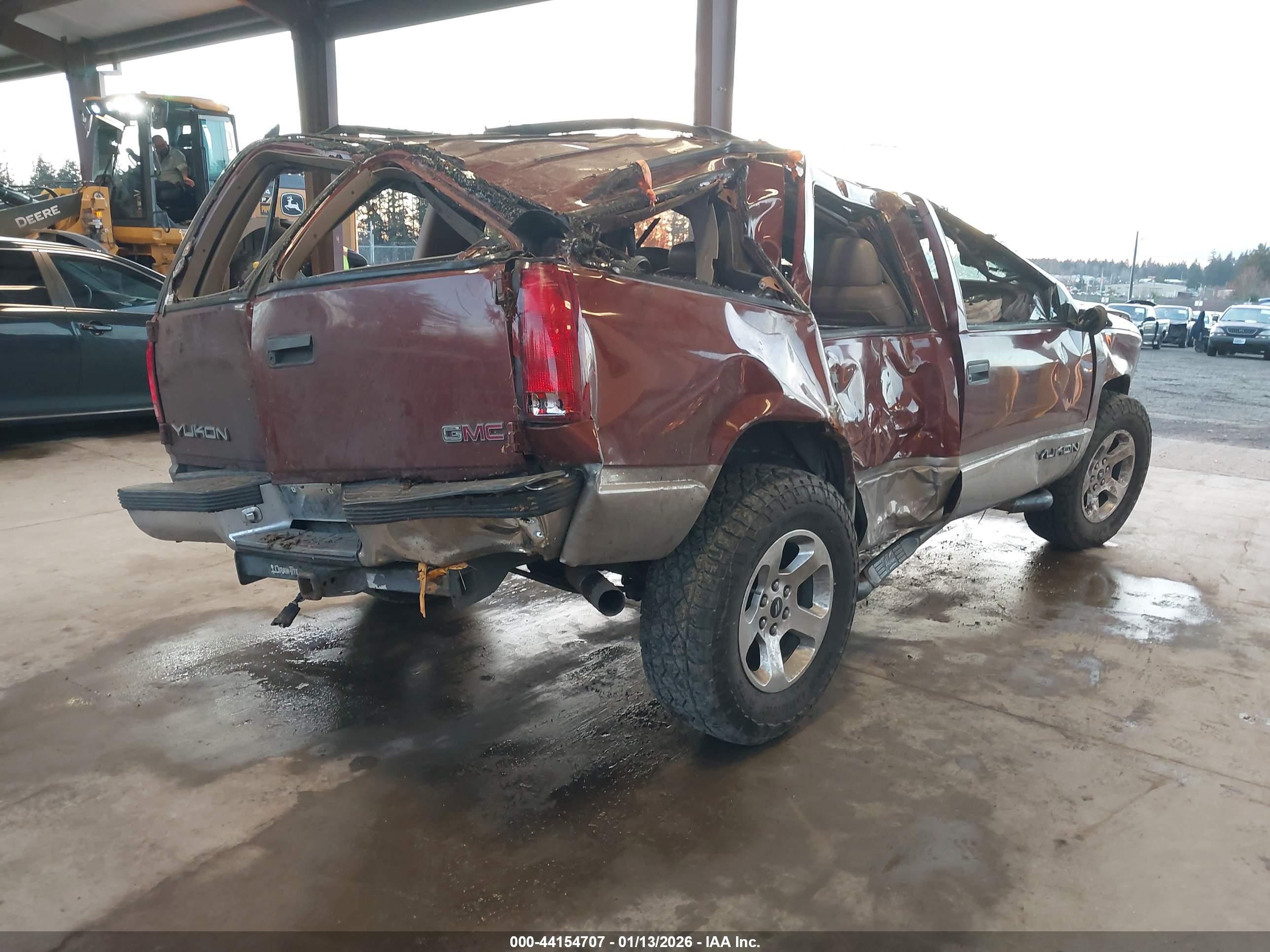 GMC YUKON image 4