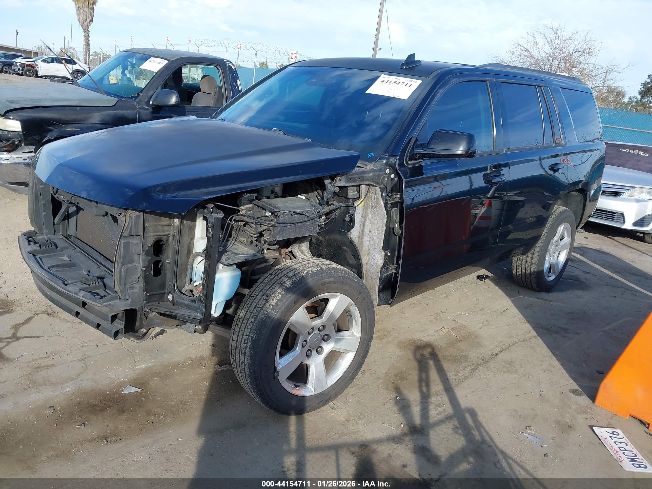 CHEVROLET TAHOE image 2