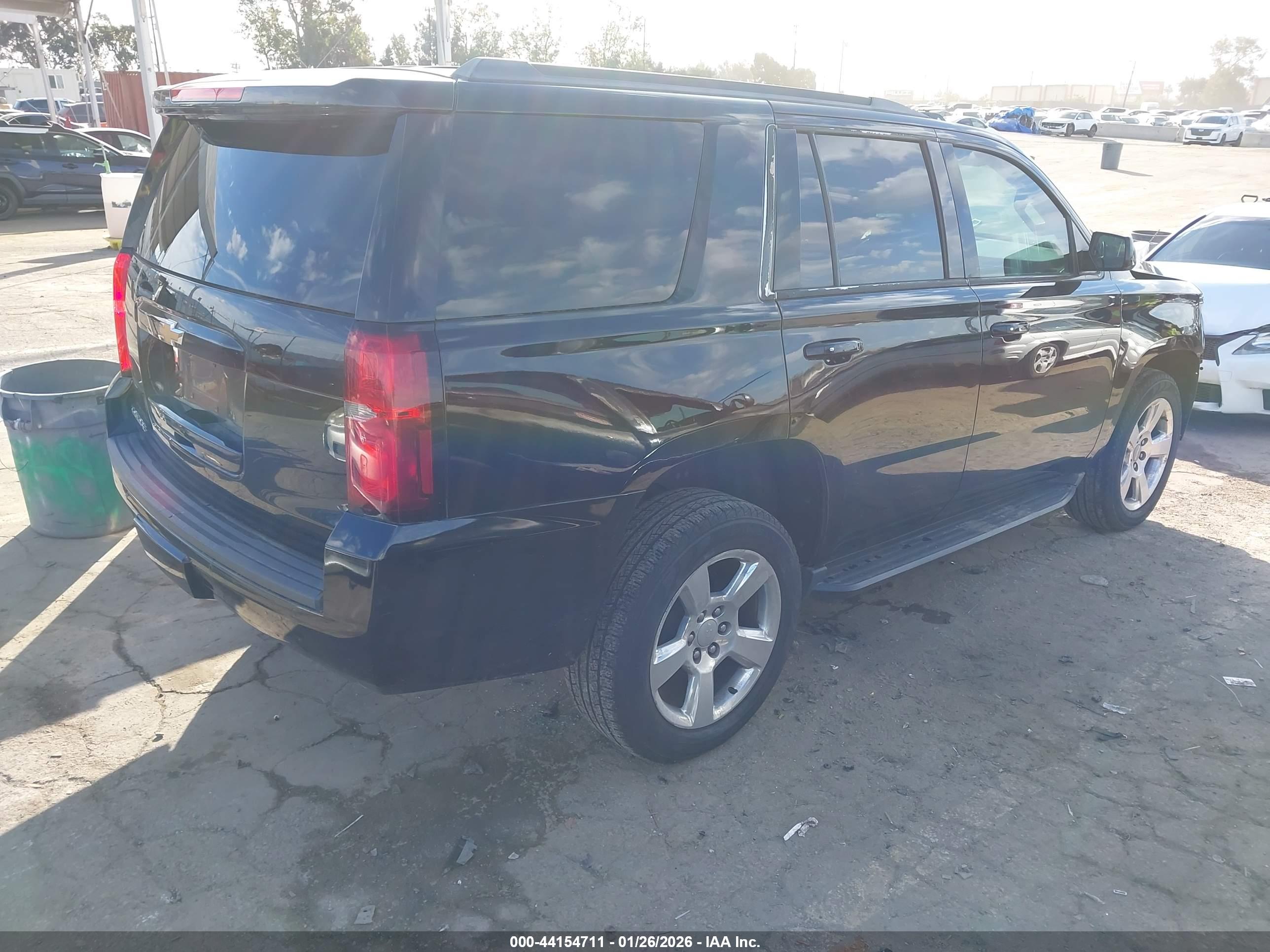 CHEVROLET TAHOE image 4
