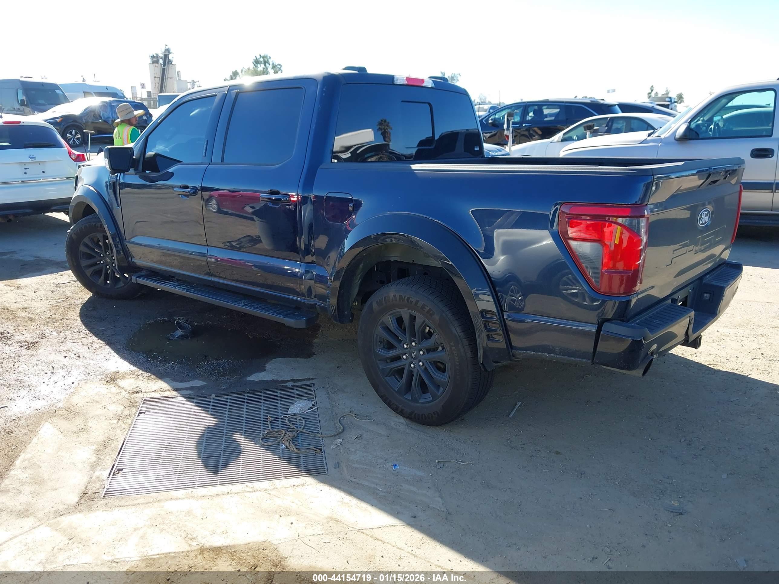 FORD F-150 image 3