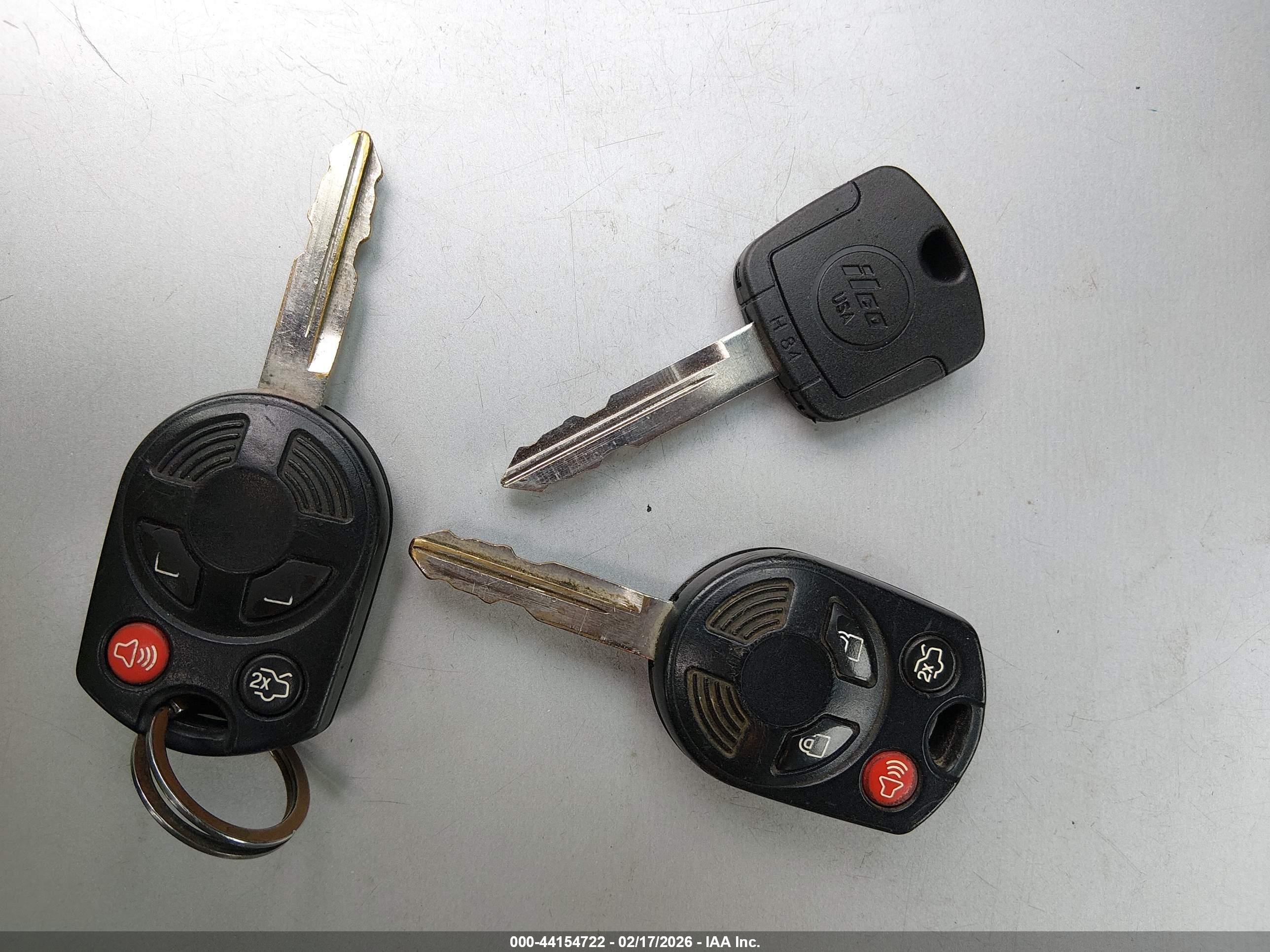 FORD ESCAPE image 11