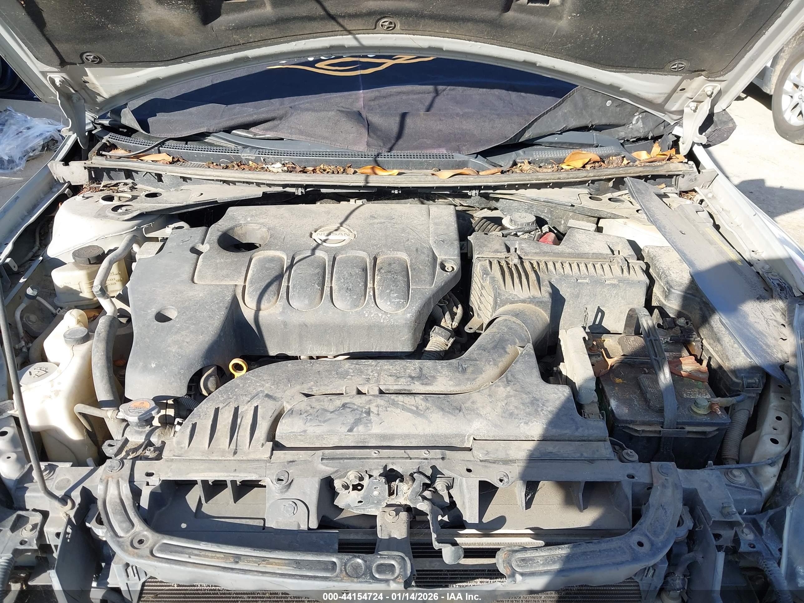 NISSAN ALTIMA image 10