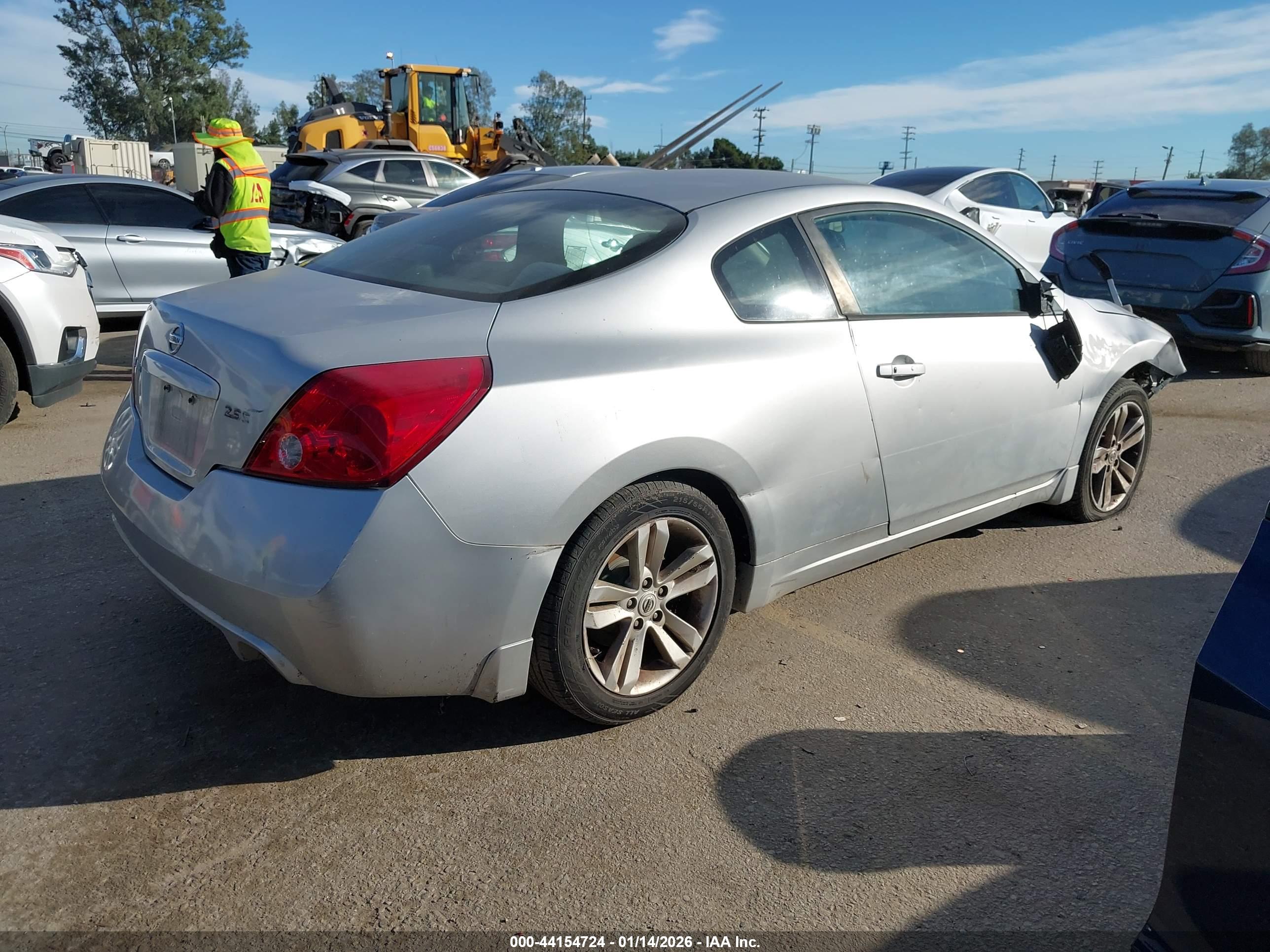 NISSAN ALTIMA image 4
