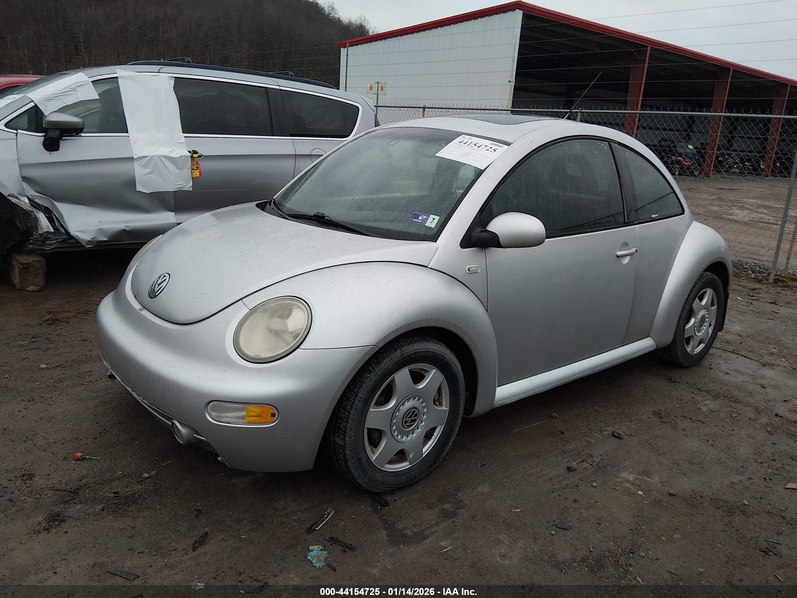 VOLKSWAGEN NEW image 2