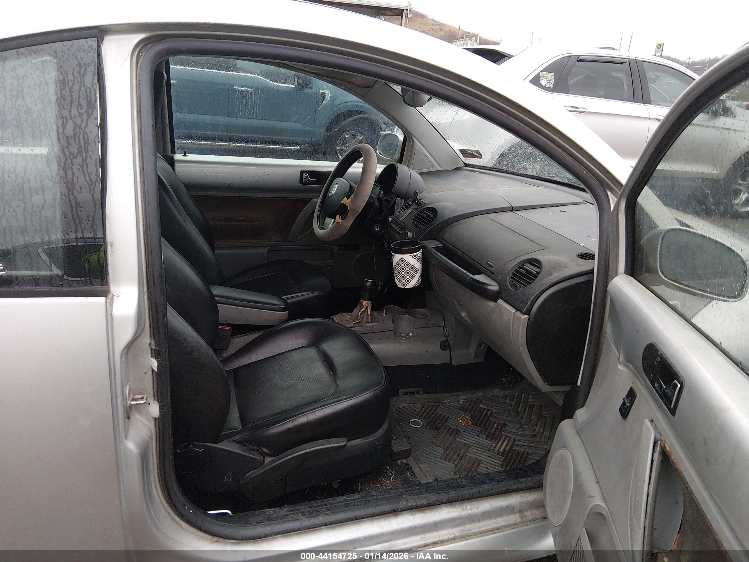 VOLKSWAGEN NEW image 5