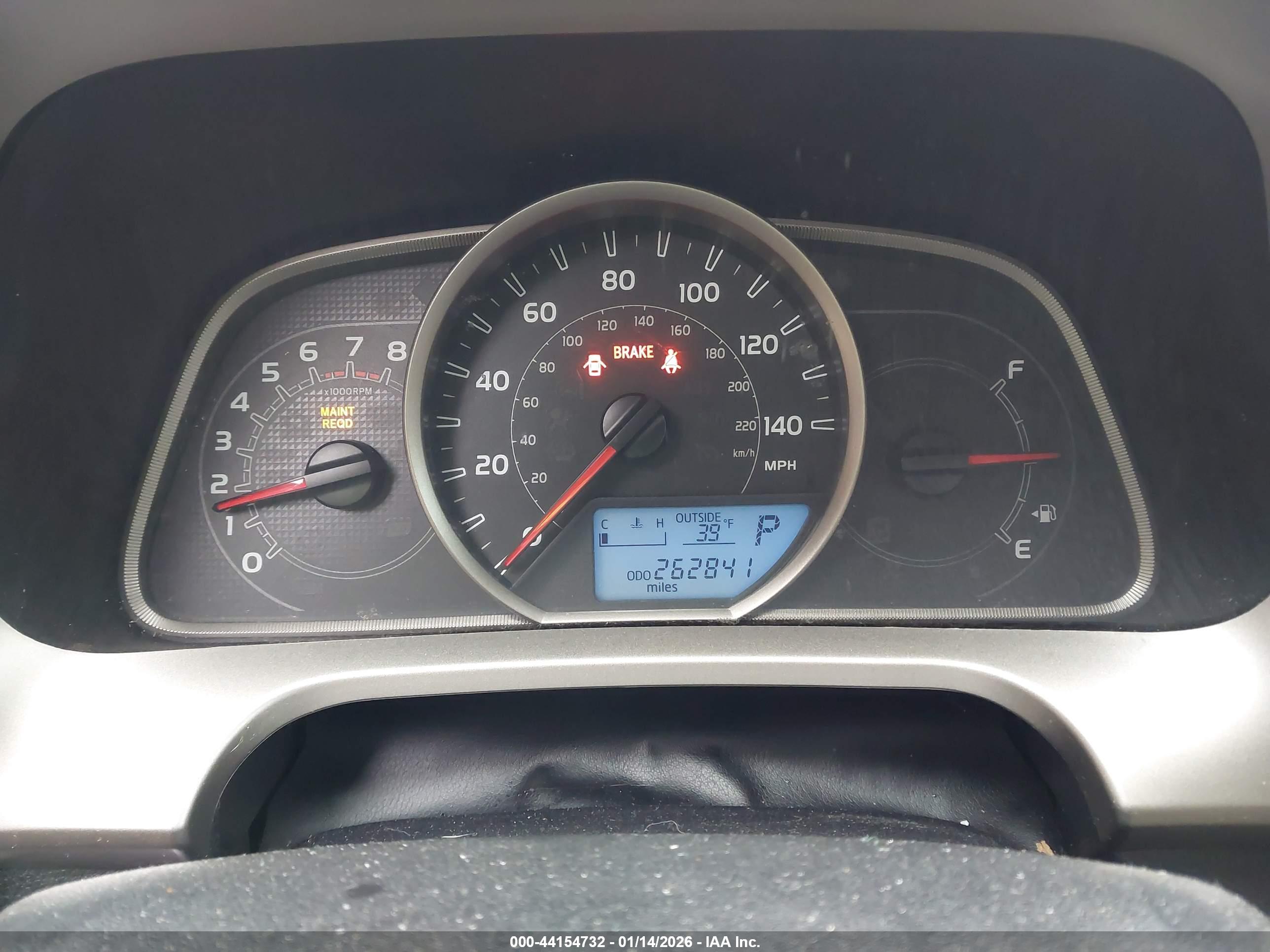 TOYOTA RAV4 image 7