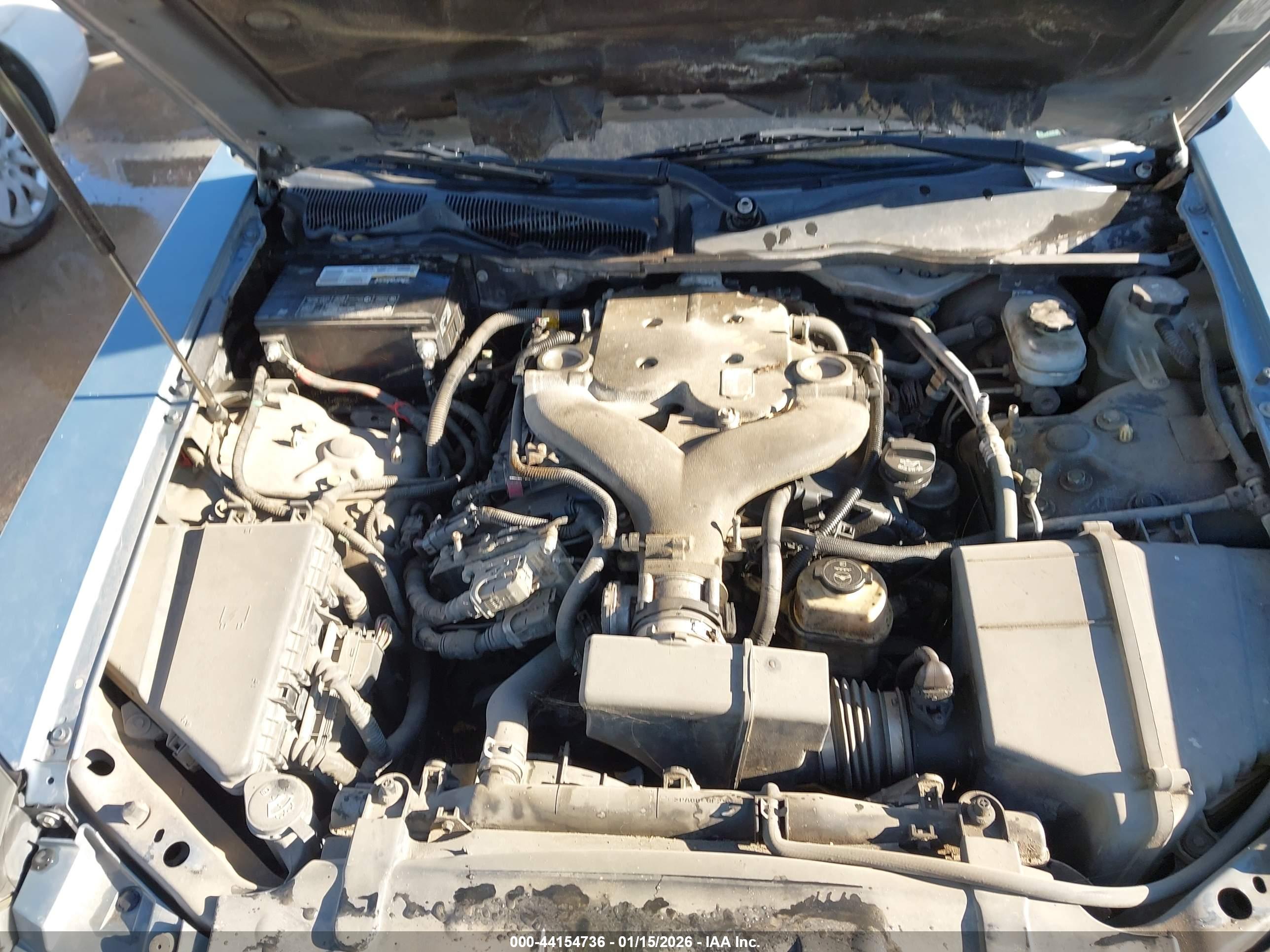 CADILLAC CTS image 10