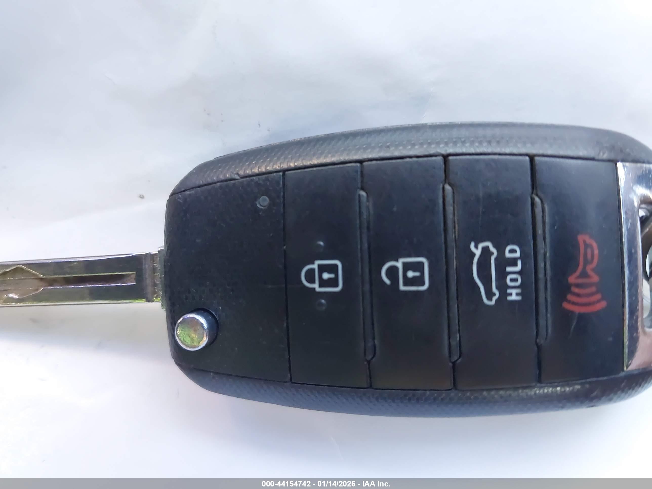 KIA OPTIMA image 11