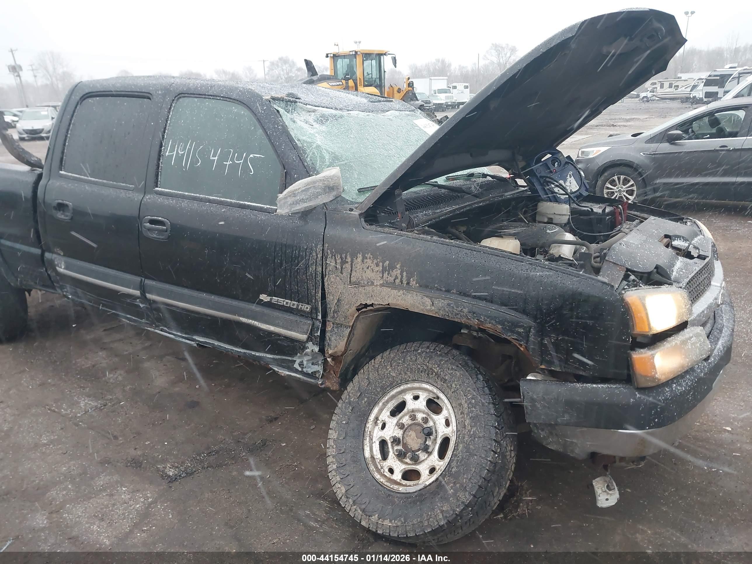 CHEVROLET SILVERADO image 6