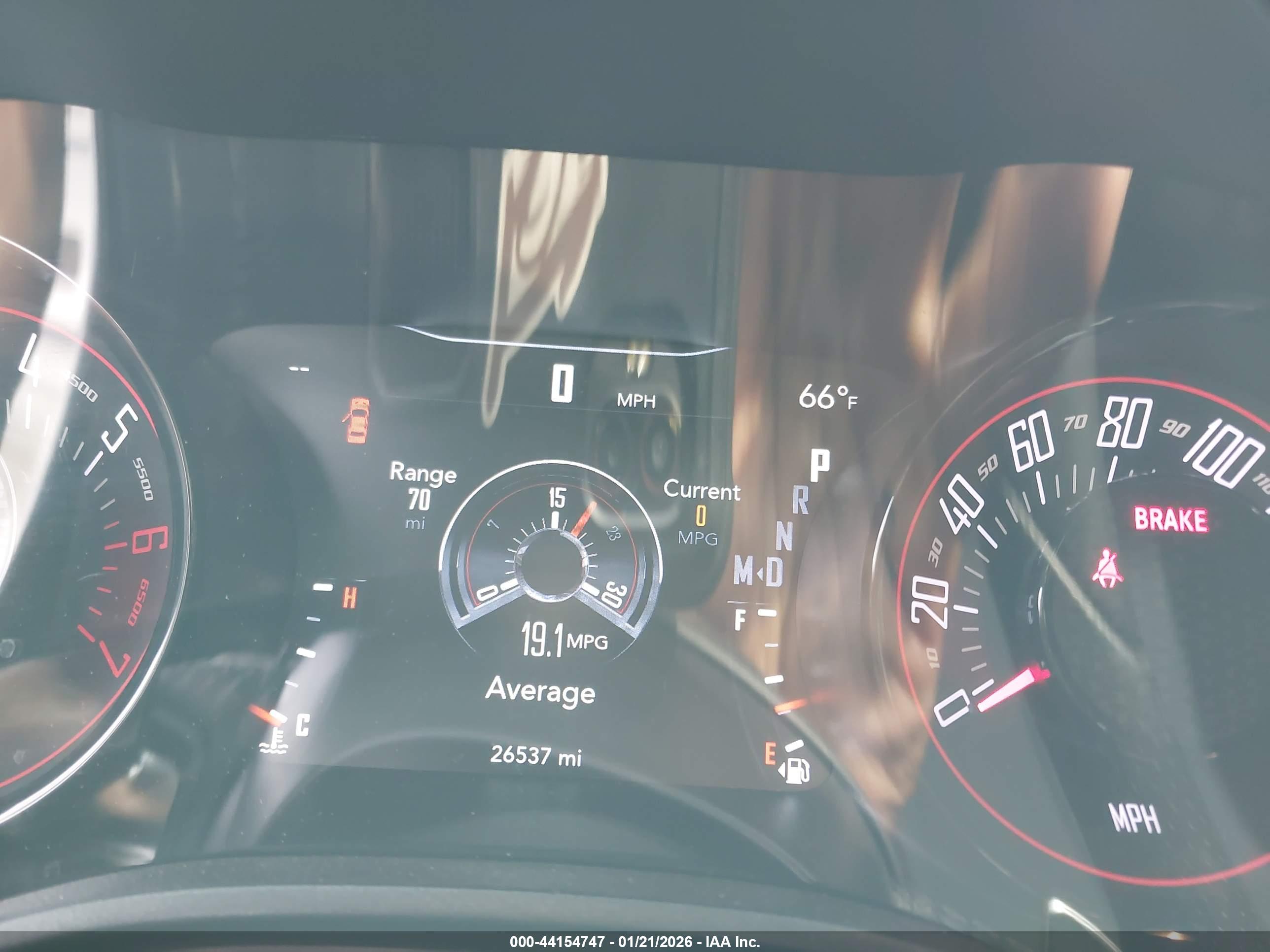DODGE CHALLENGER image 7
