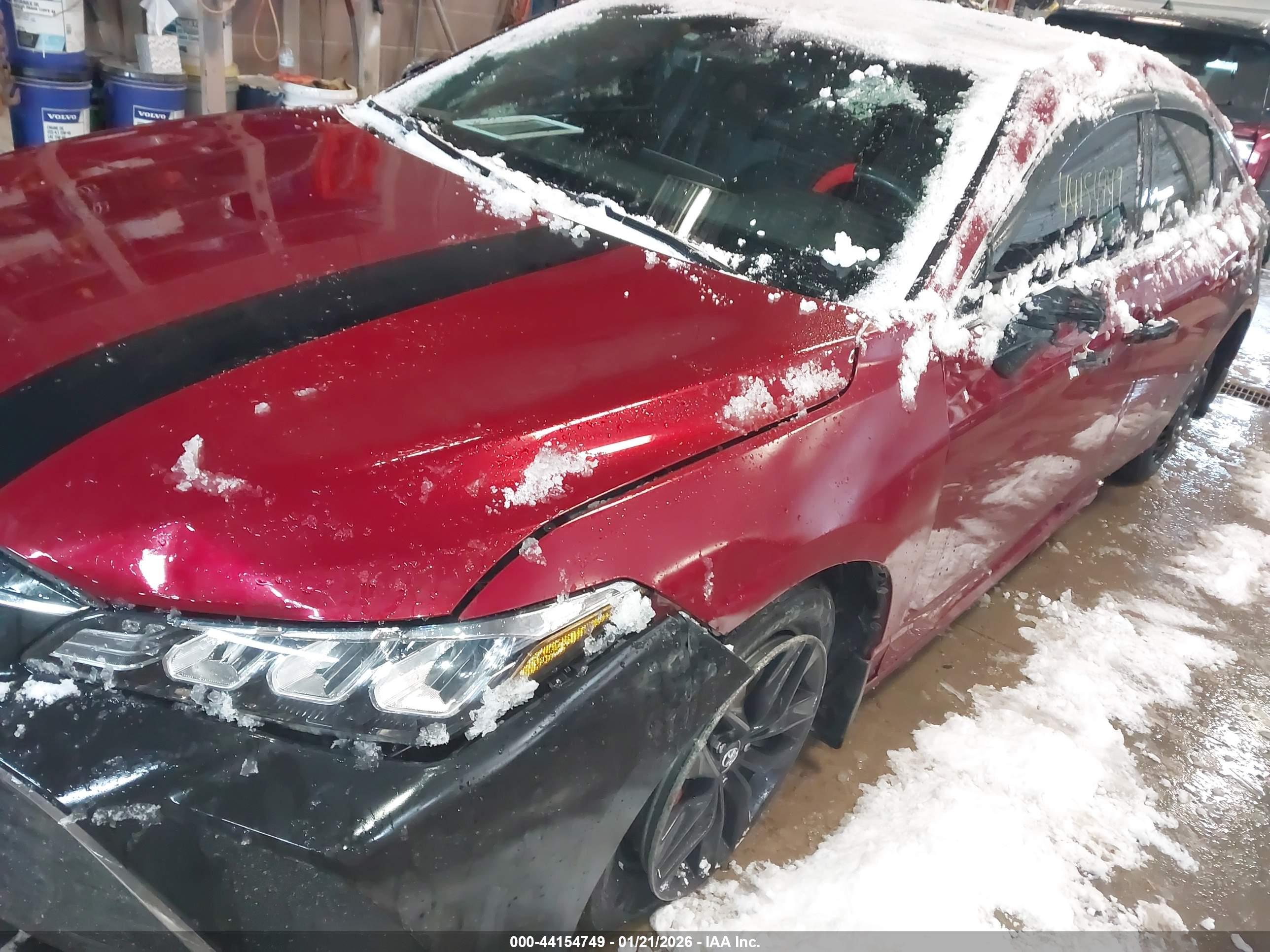 TOYOTA AVALON image 6