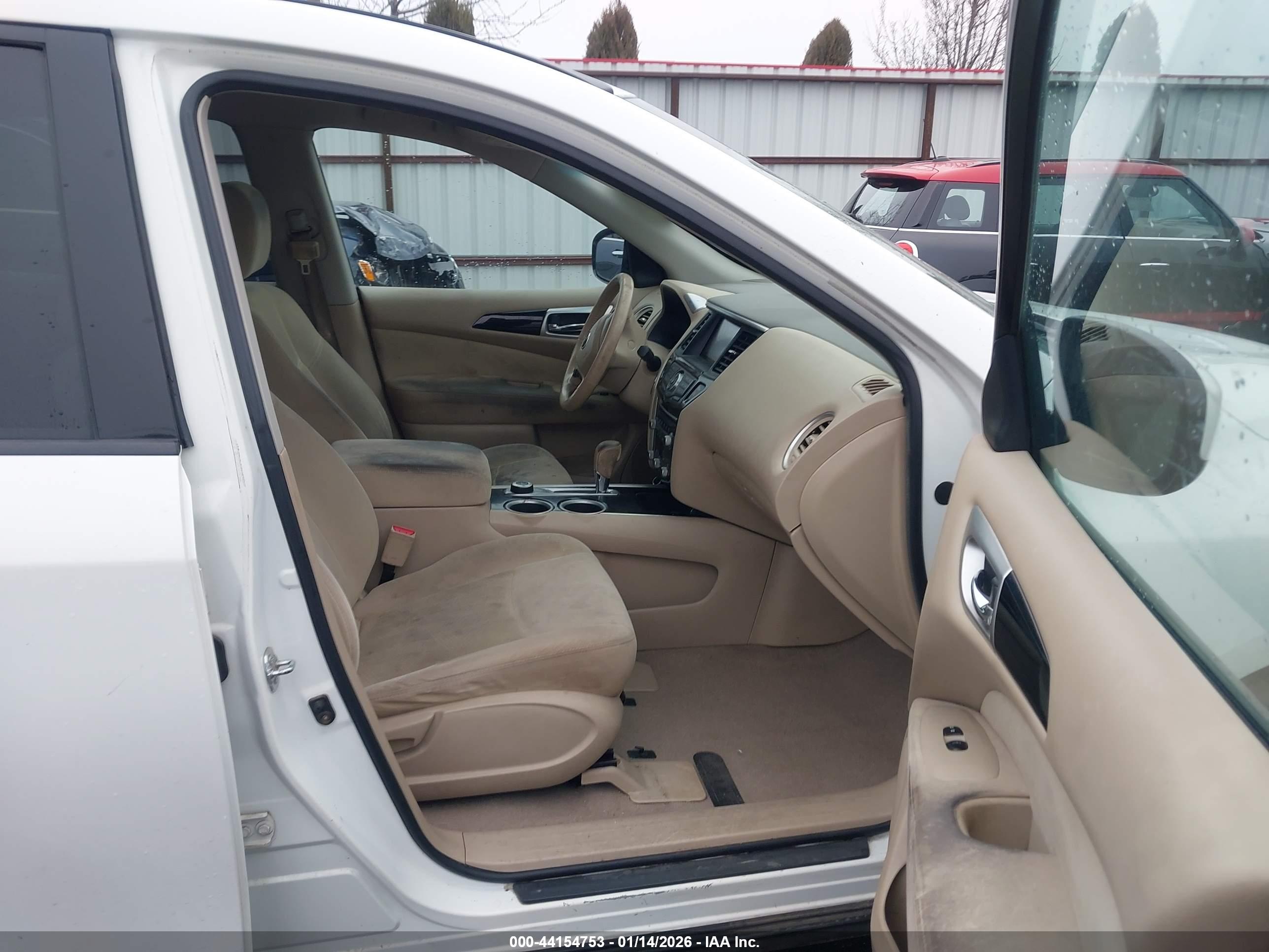 NISSAN PATHFINDER image 5