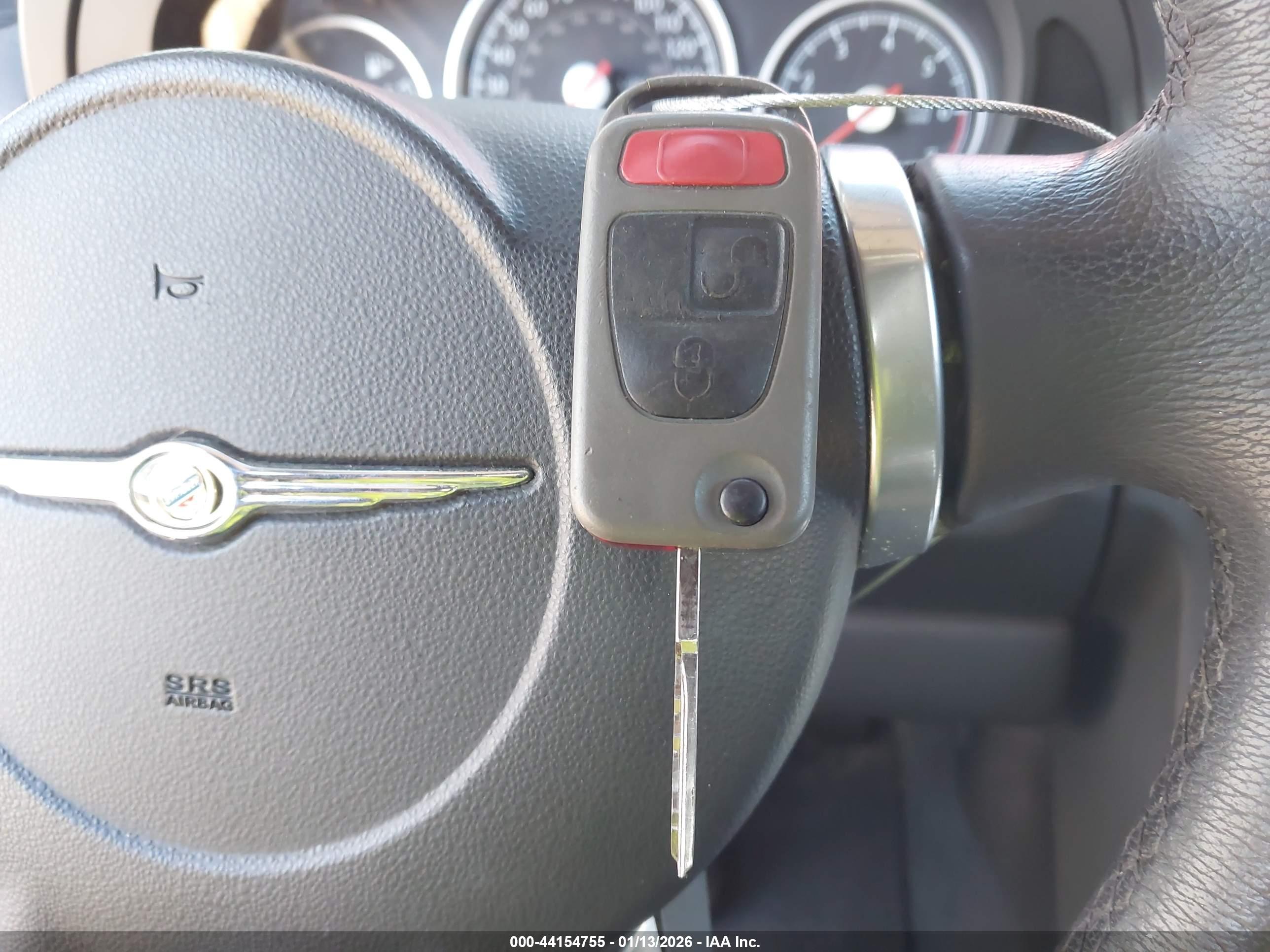CHRYSLER CROSSFIRE image 11