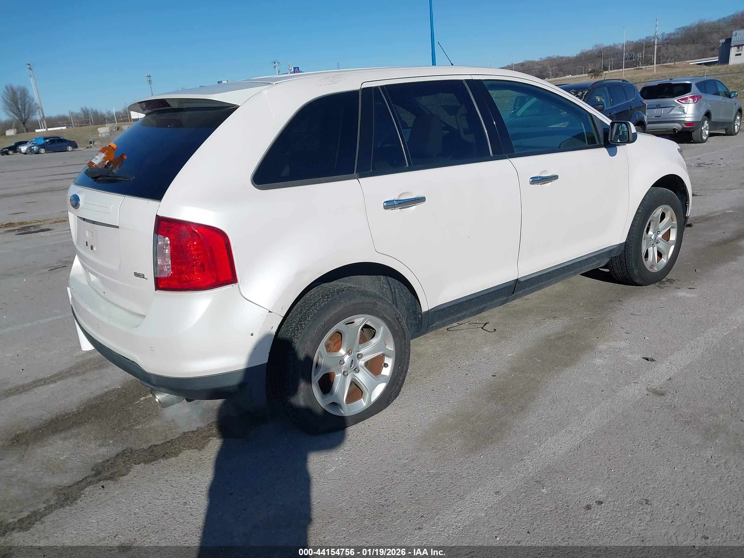 FORD EDGE image 4