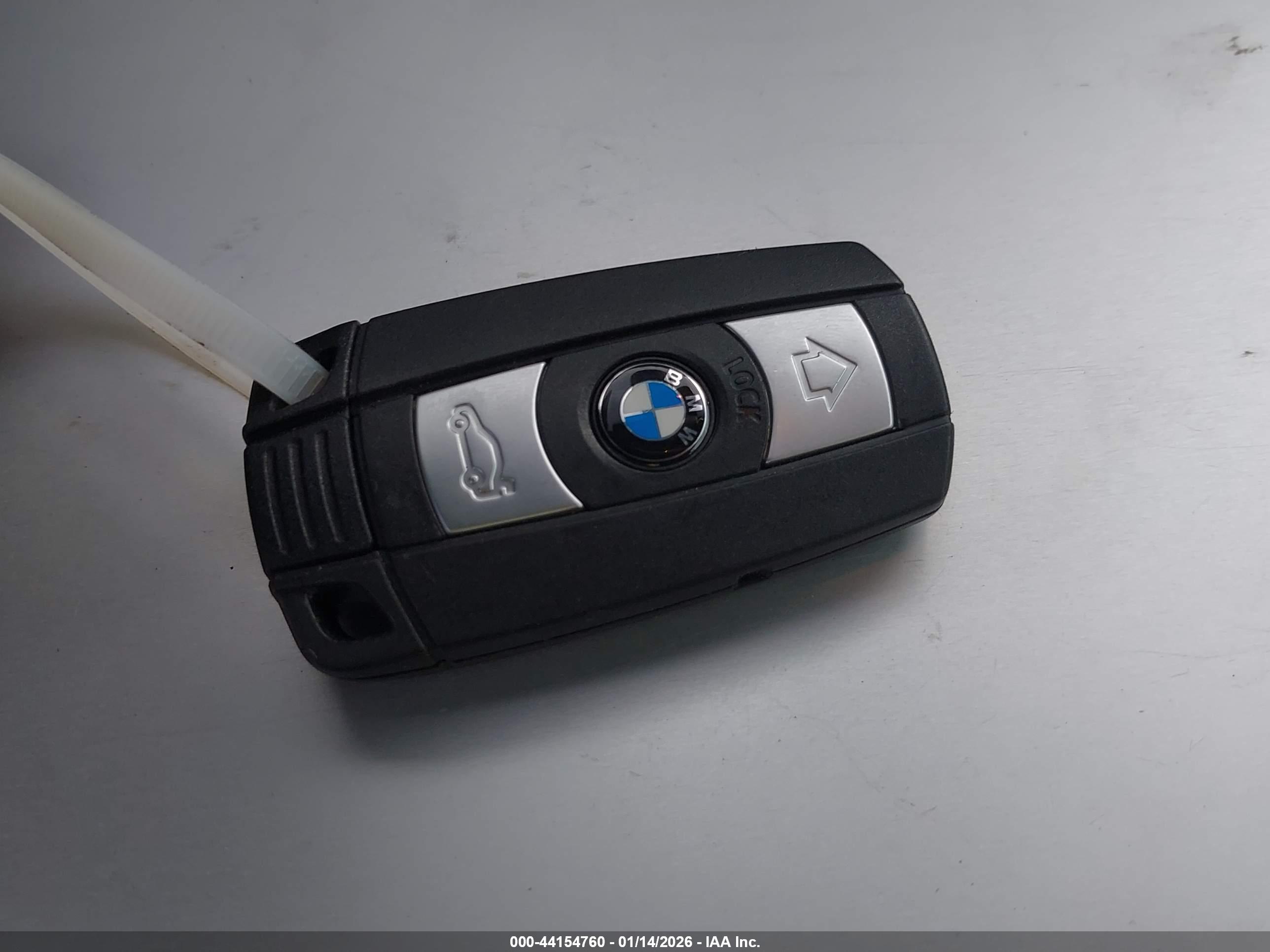 BMW 335I image 11