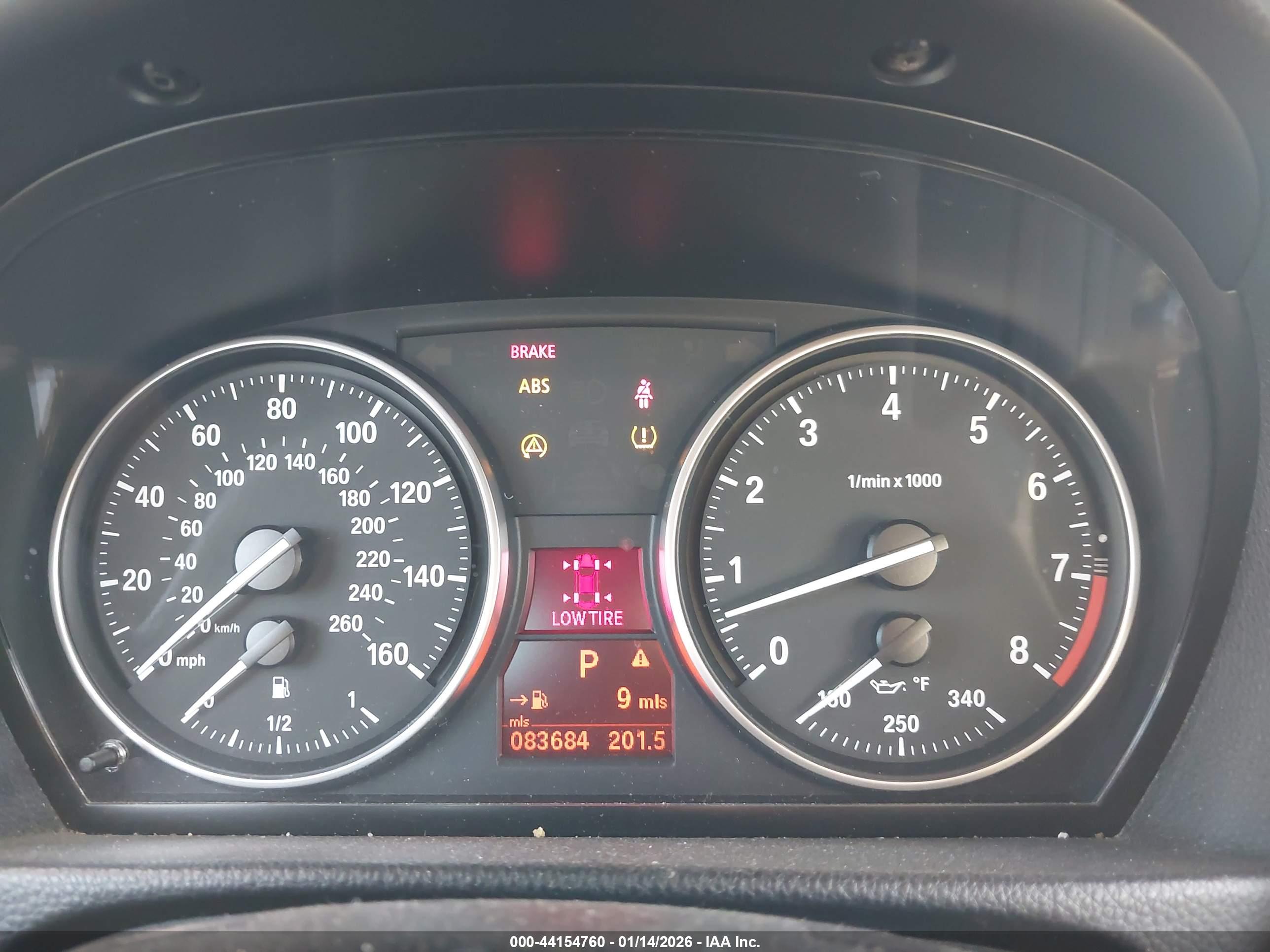 BMW 335I image 7