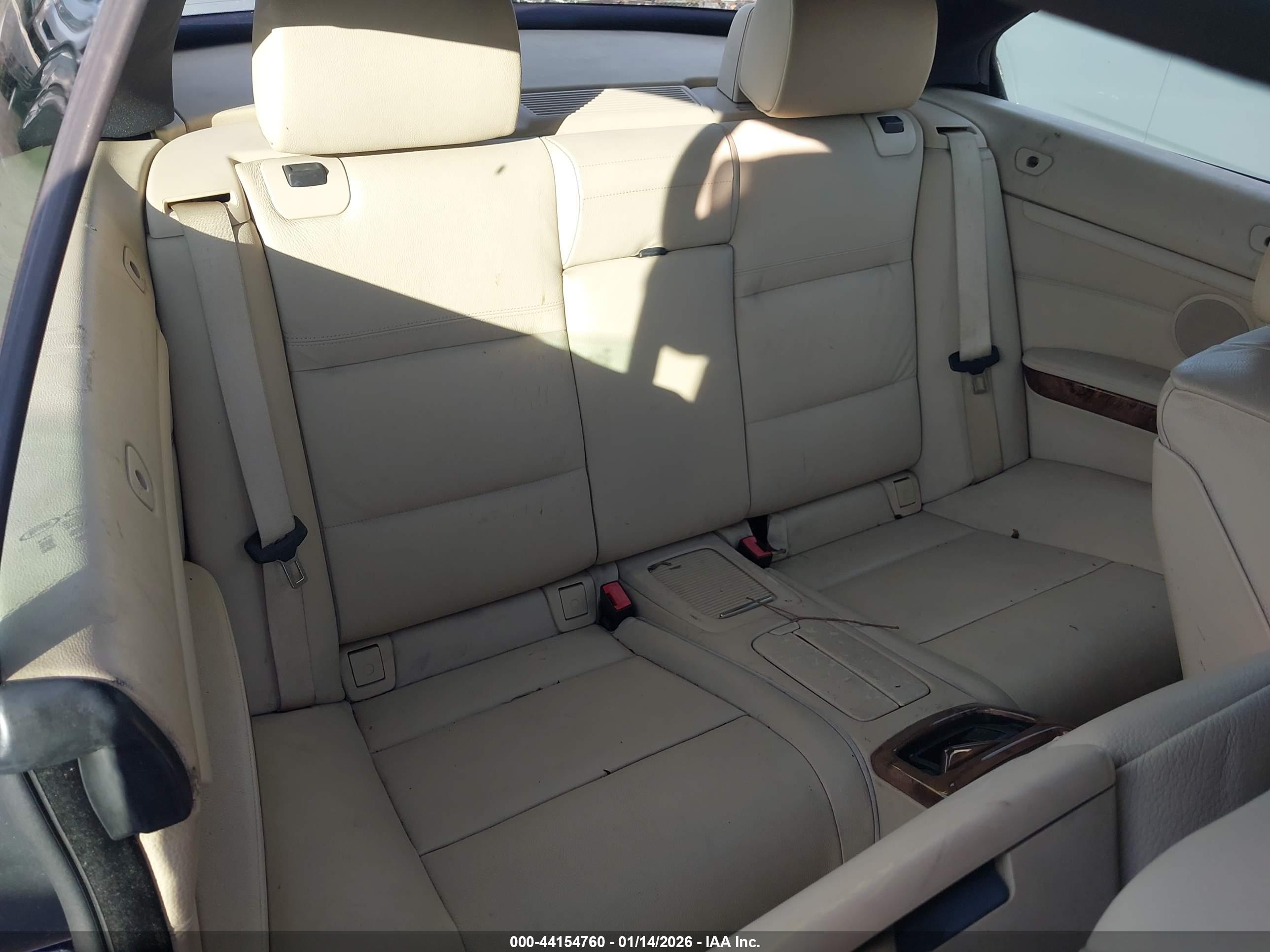 BMW 335I image 8