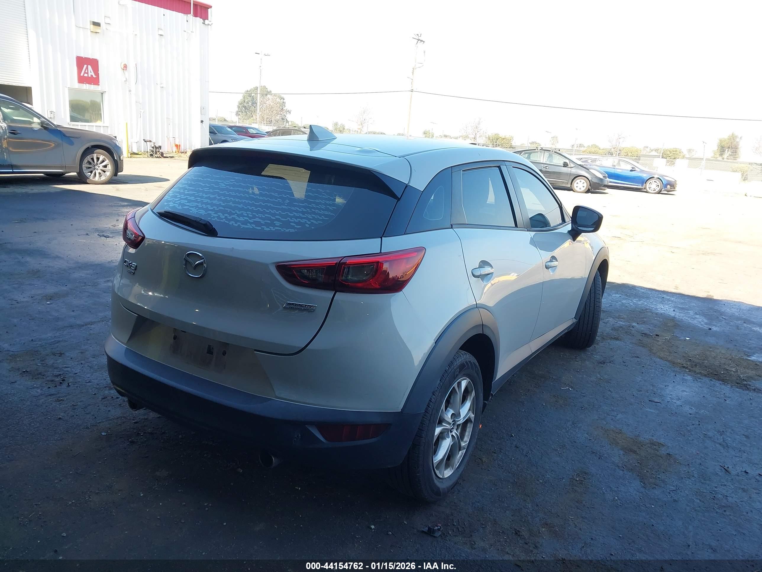MAZDA CX-3 image 4