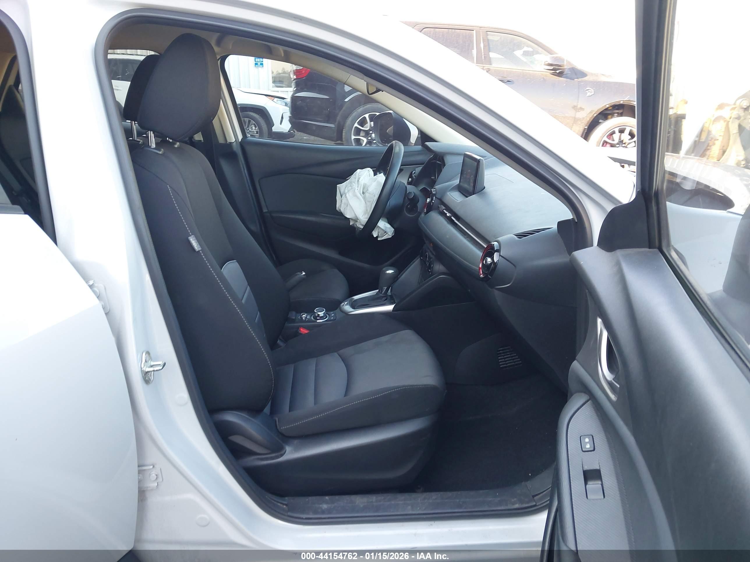 MAZDA CX-3 image 5