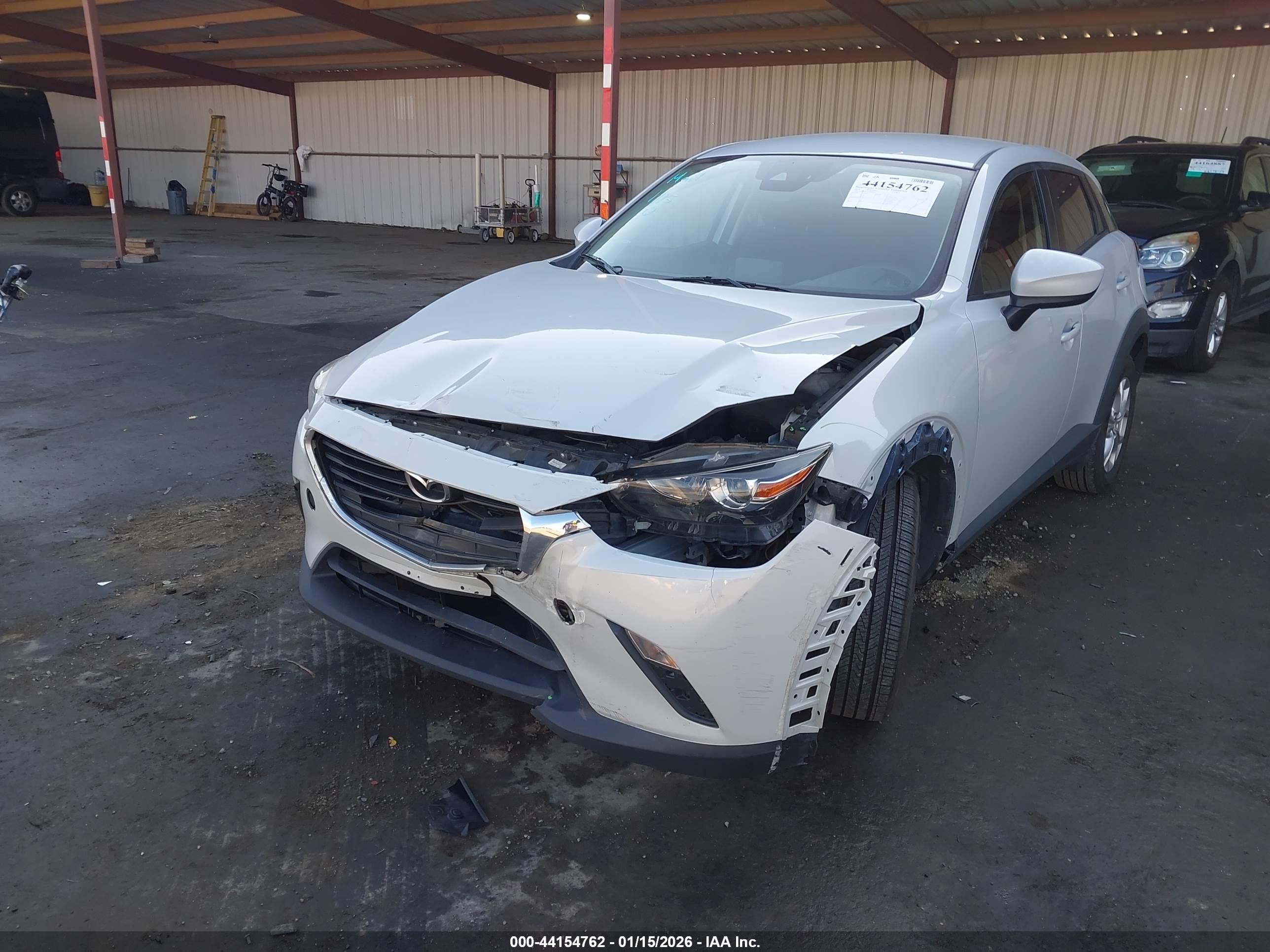 MAZDA CX-3 image 6