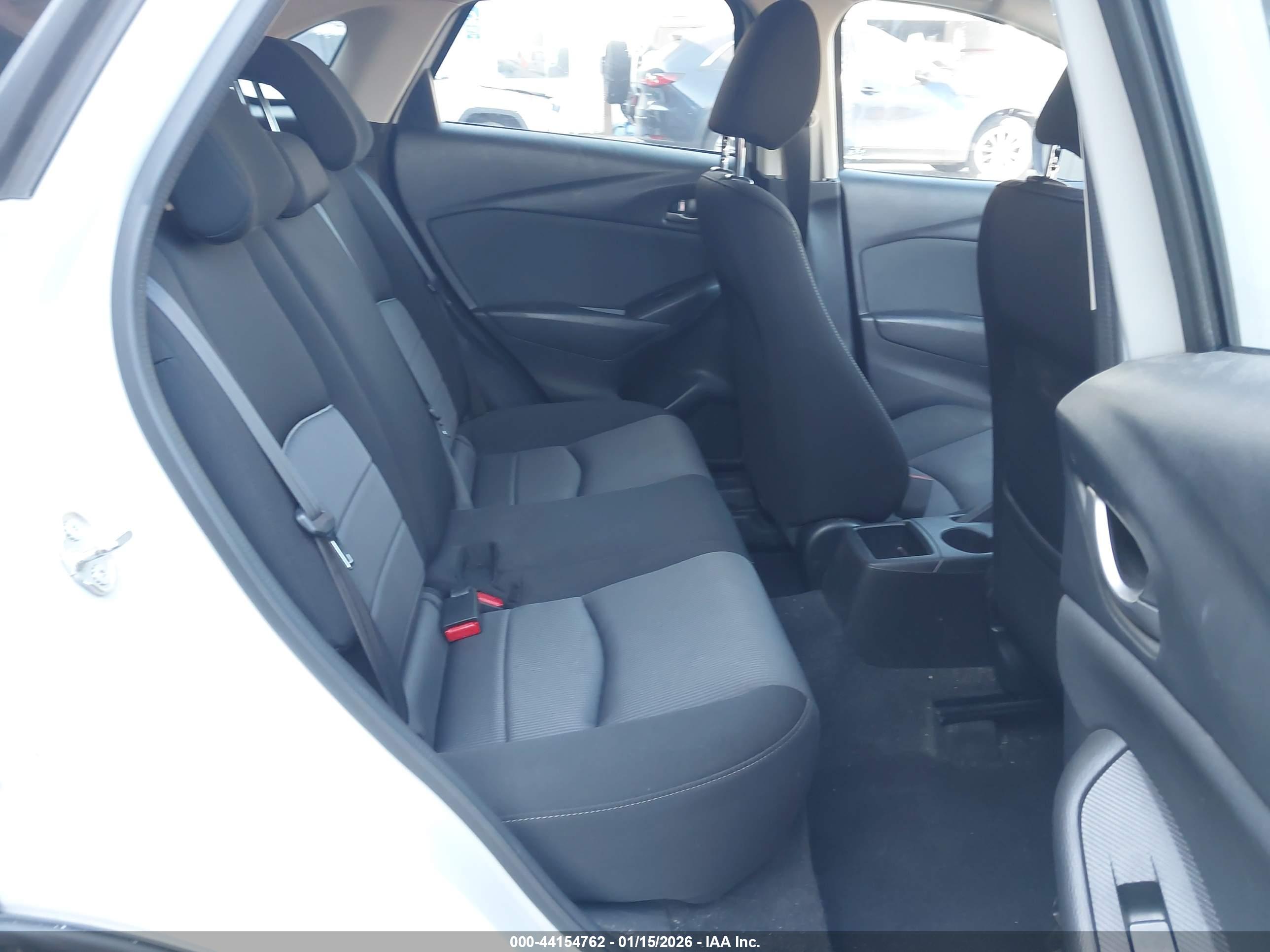 MAZDA CX-3 image 8