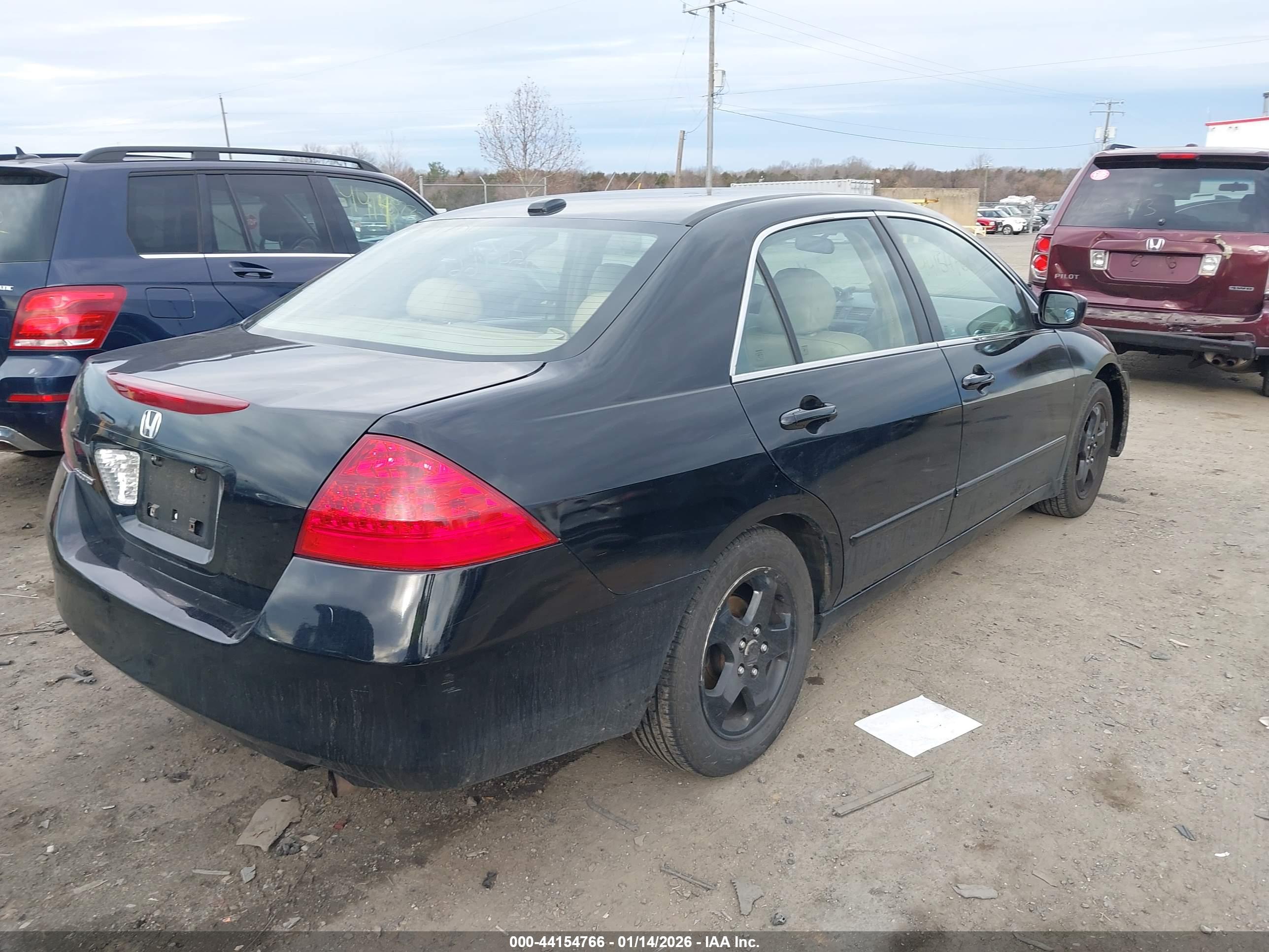 HONDA ACCORD image 4