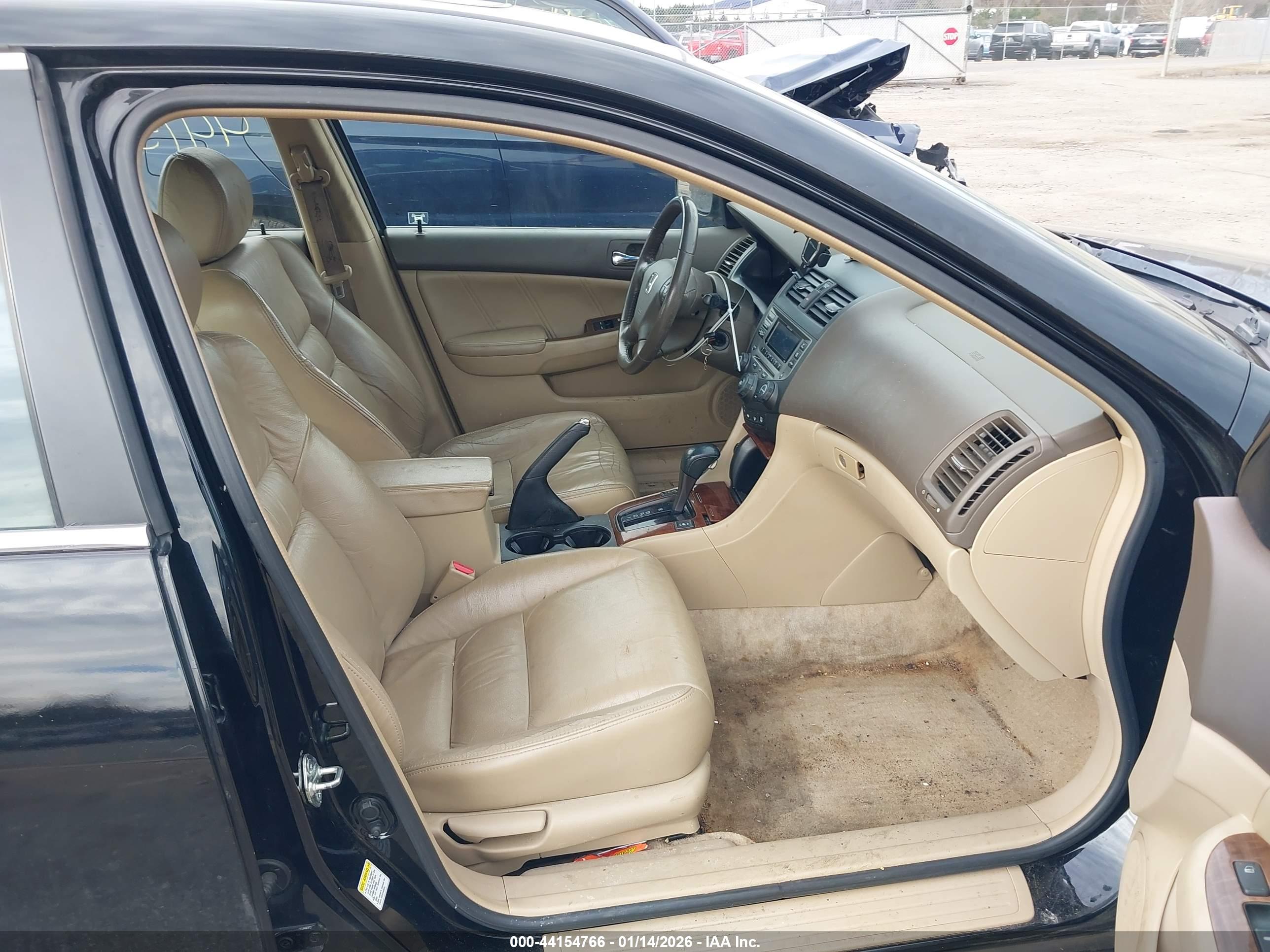 HONDA ACCORD image 5