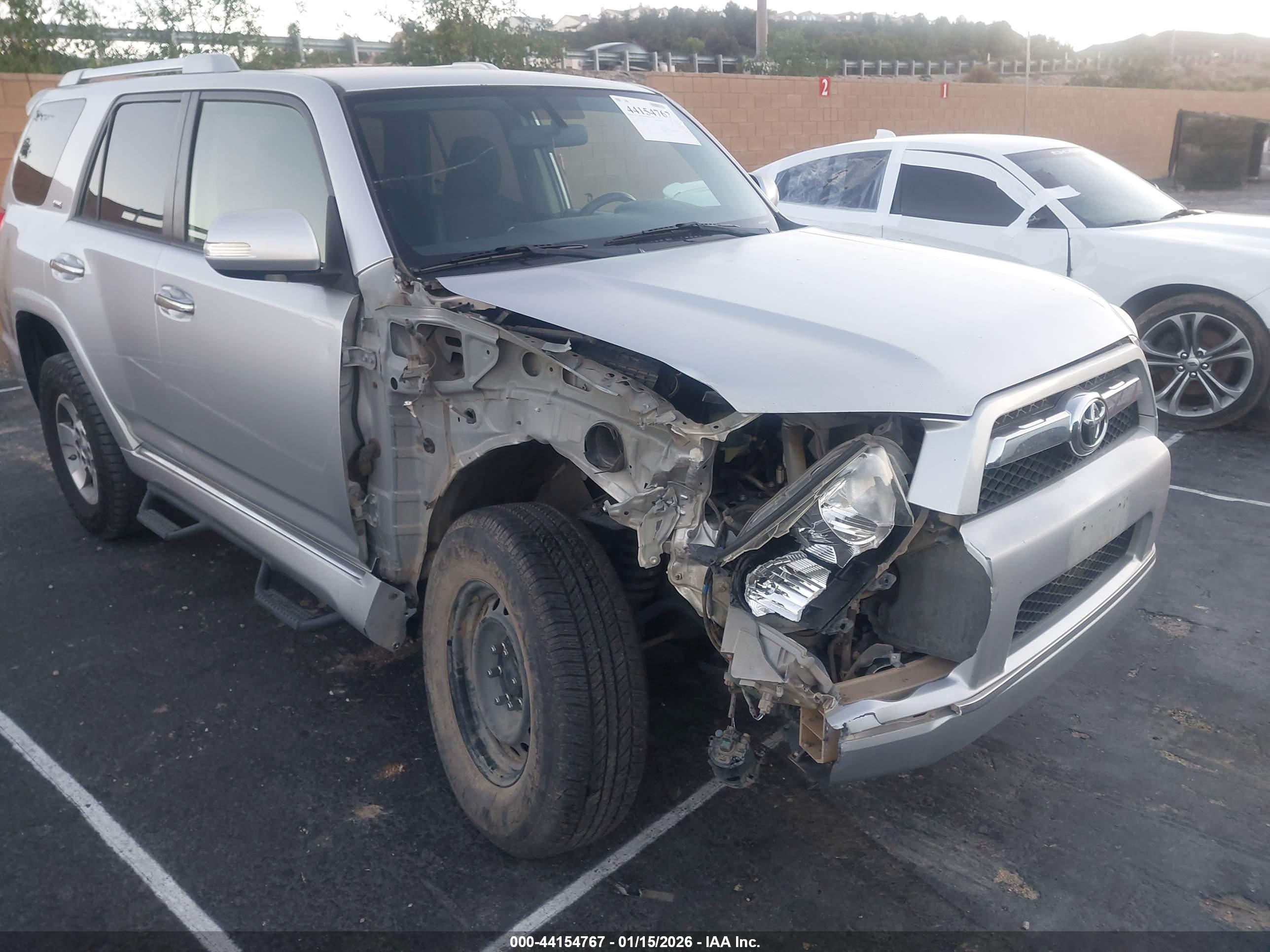 TOYOTA 4RUNNER image 6