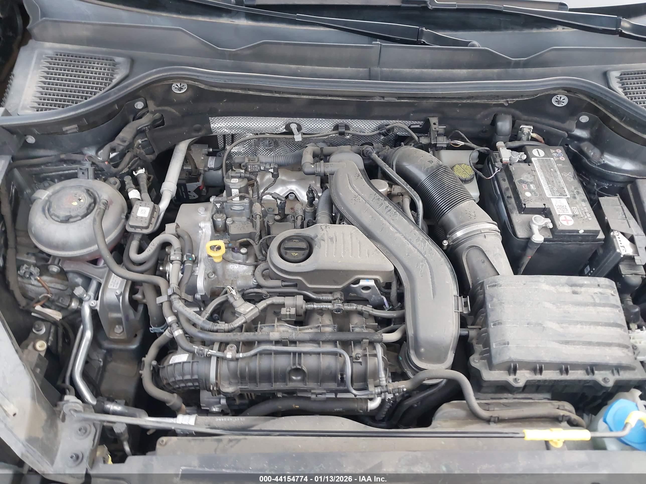 VOLKSWAGEN TAOS image 10