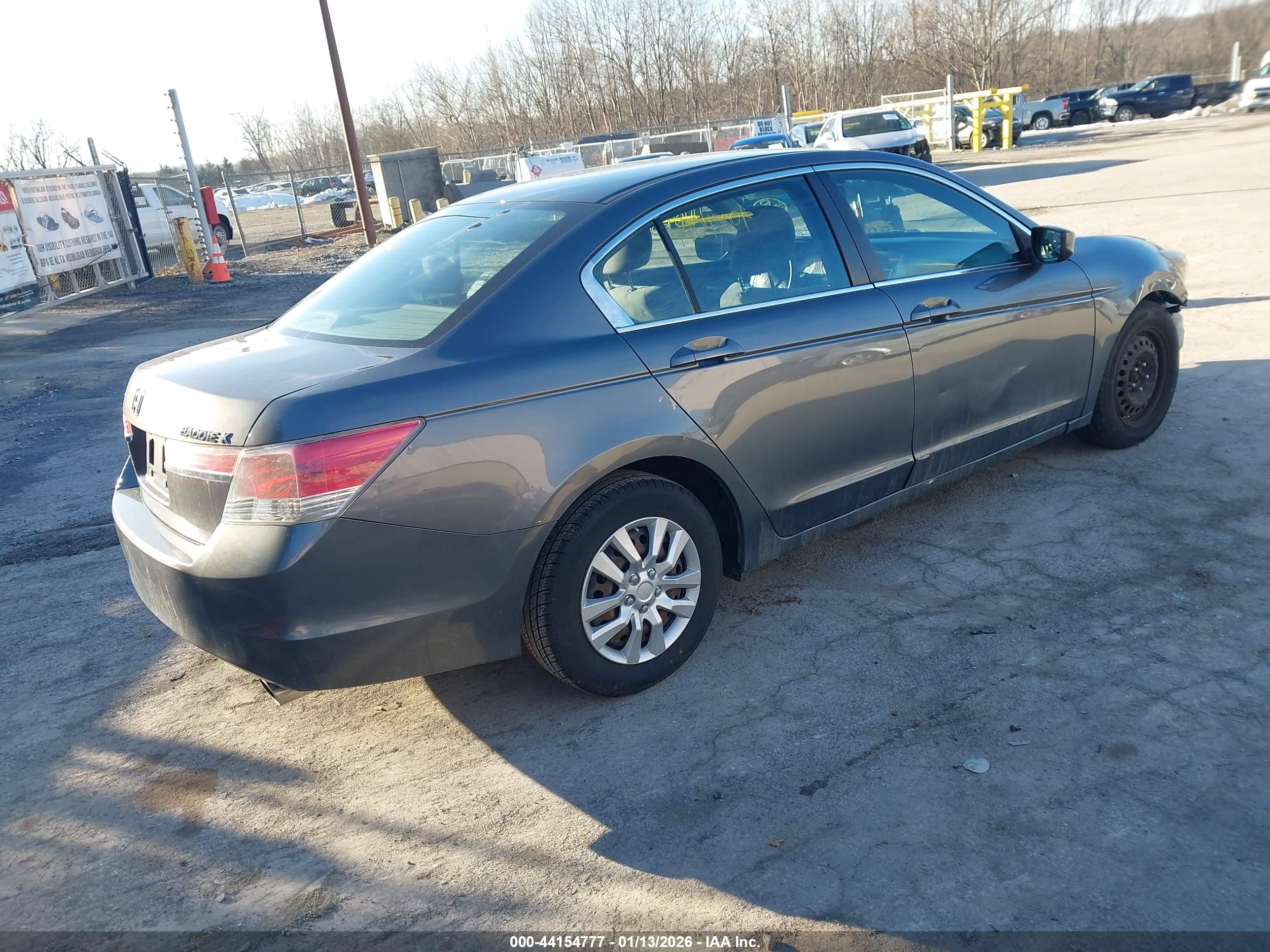 HONDA ACCORD image 4
