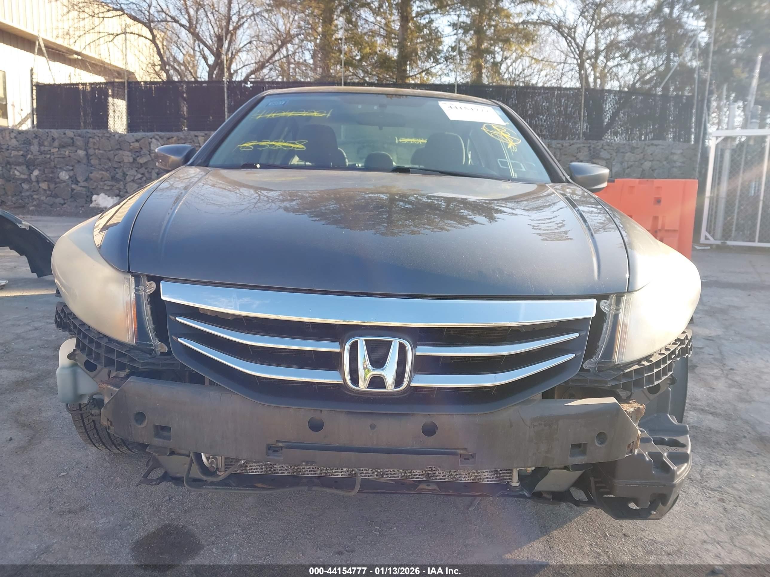 HONDA ACCORD image 6