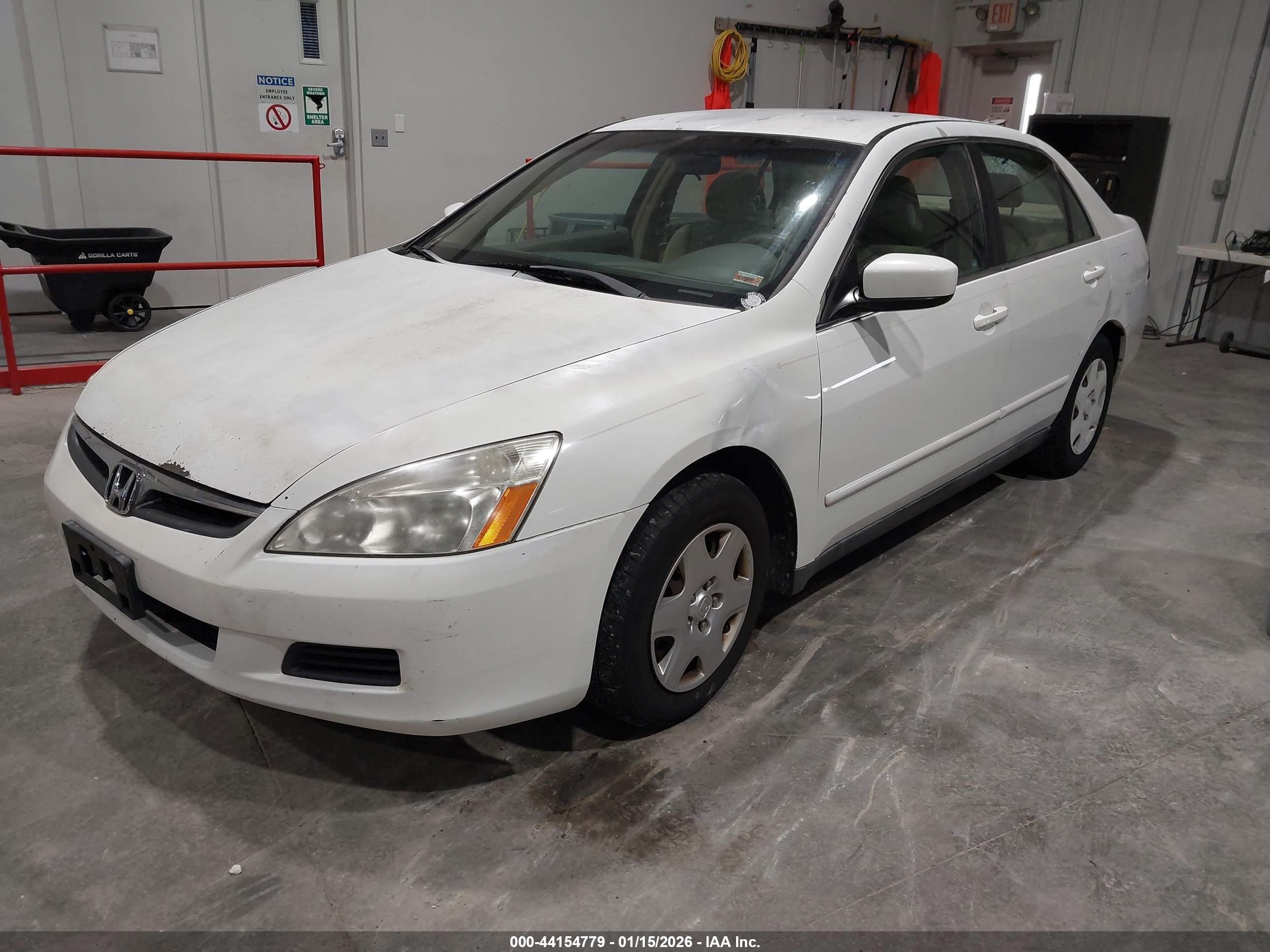 HONDA ACCORD image 2