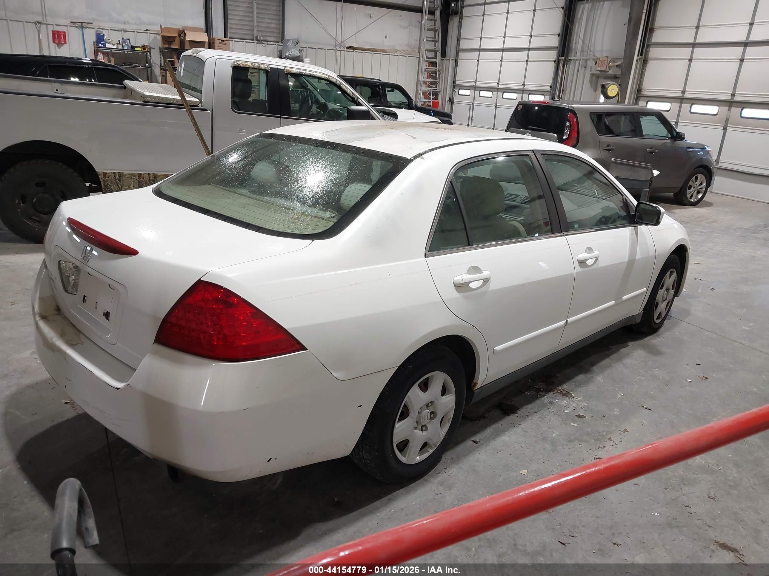 HONDA ACCORD image 4