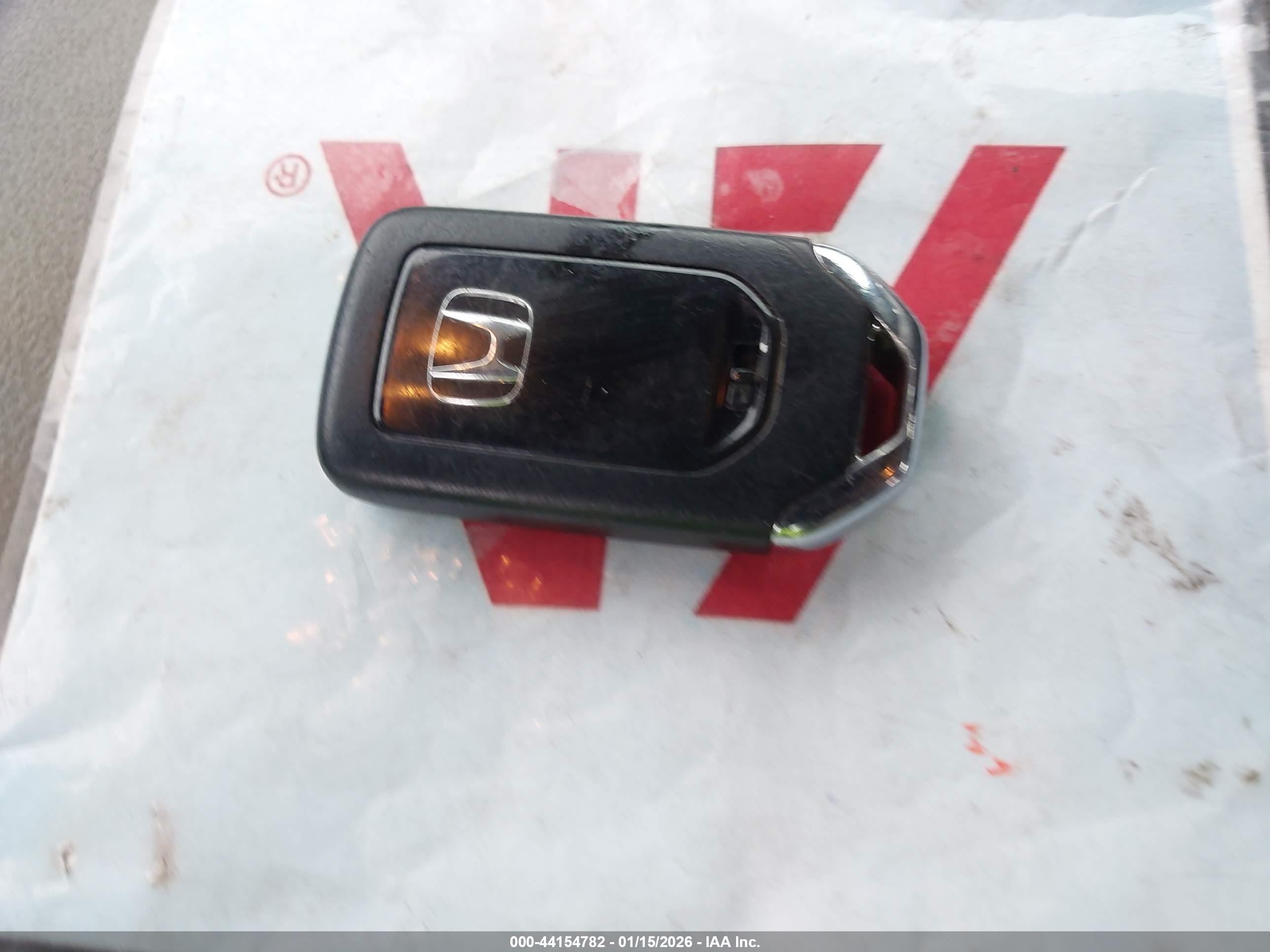 HONDA CR-V image 11