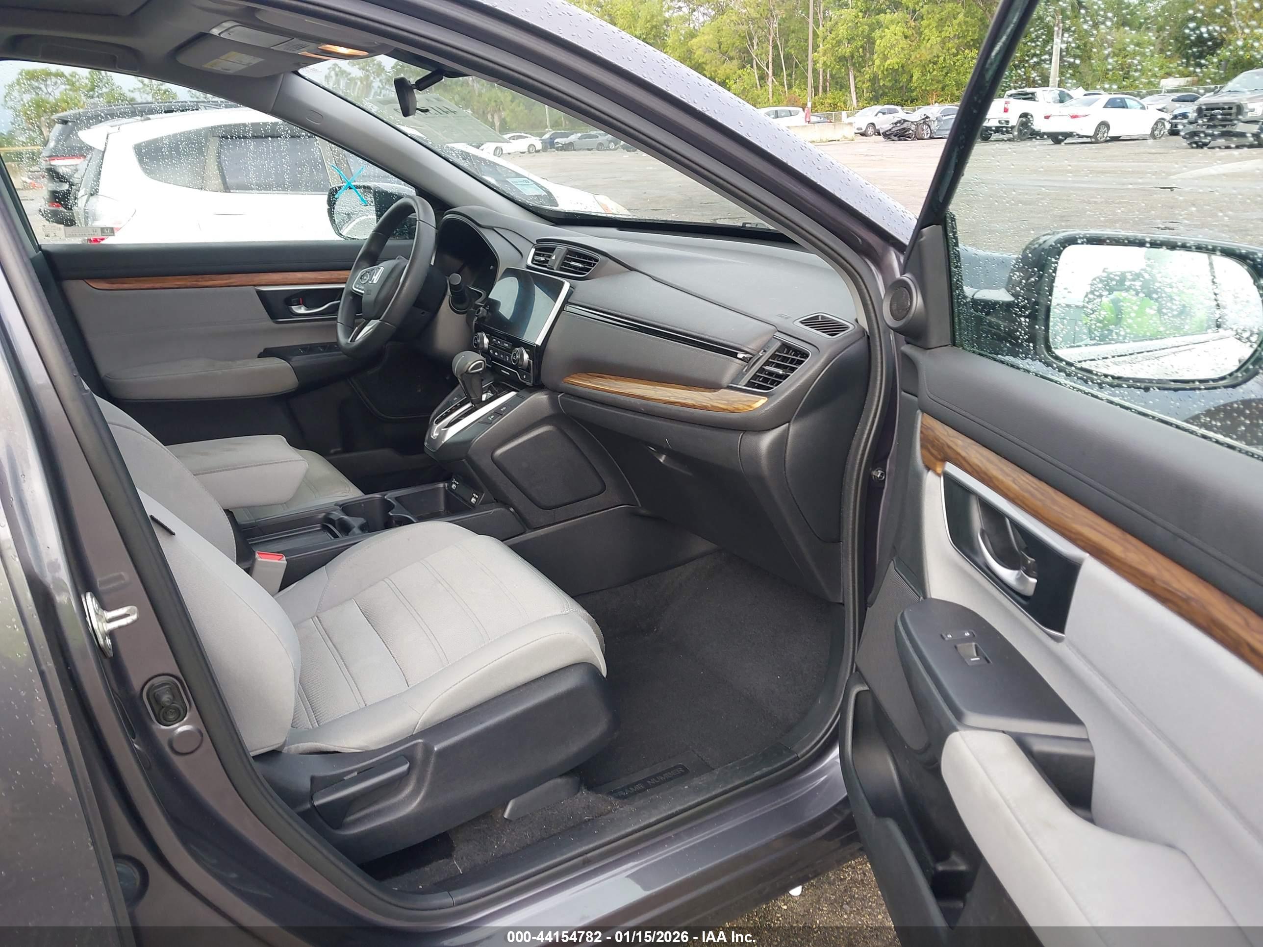 HONDA CR-V image 5
