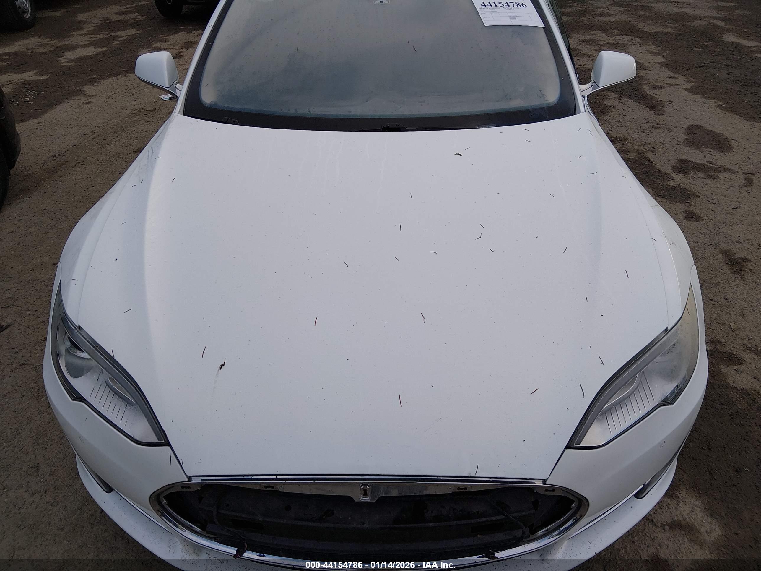 TESLA MODEL image 10