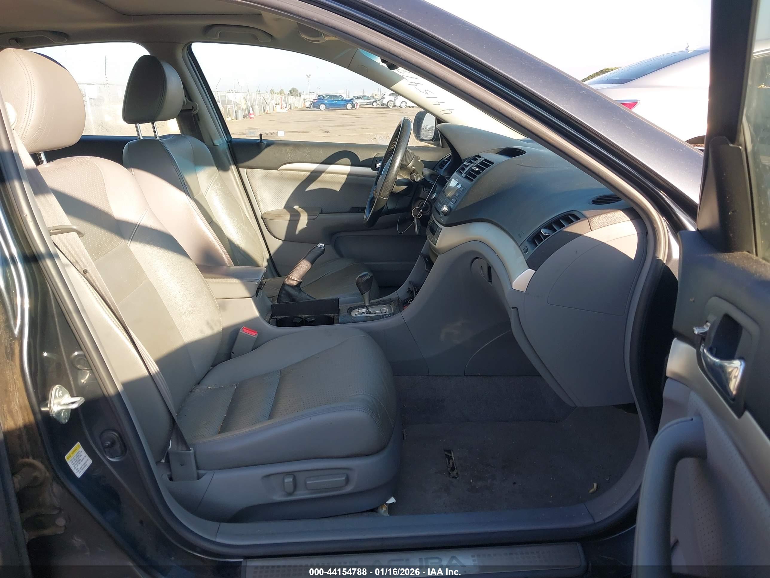 ACURA TSX image 5